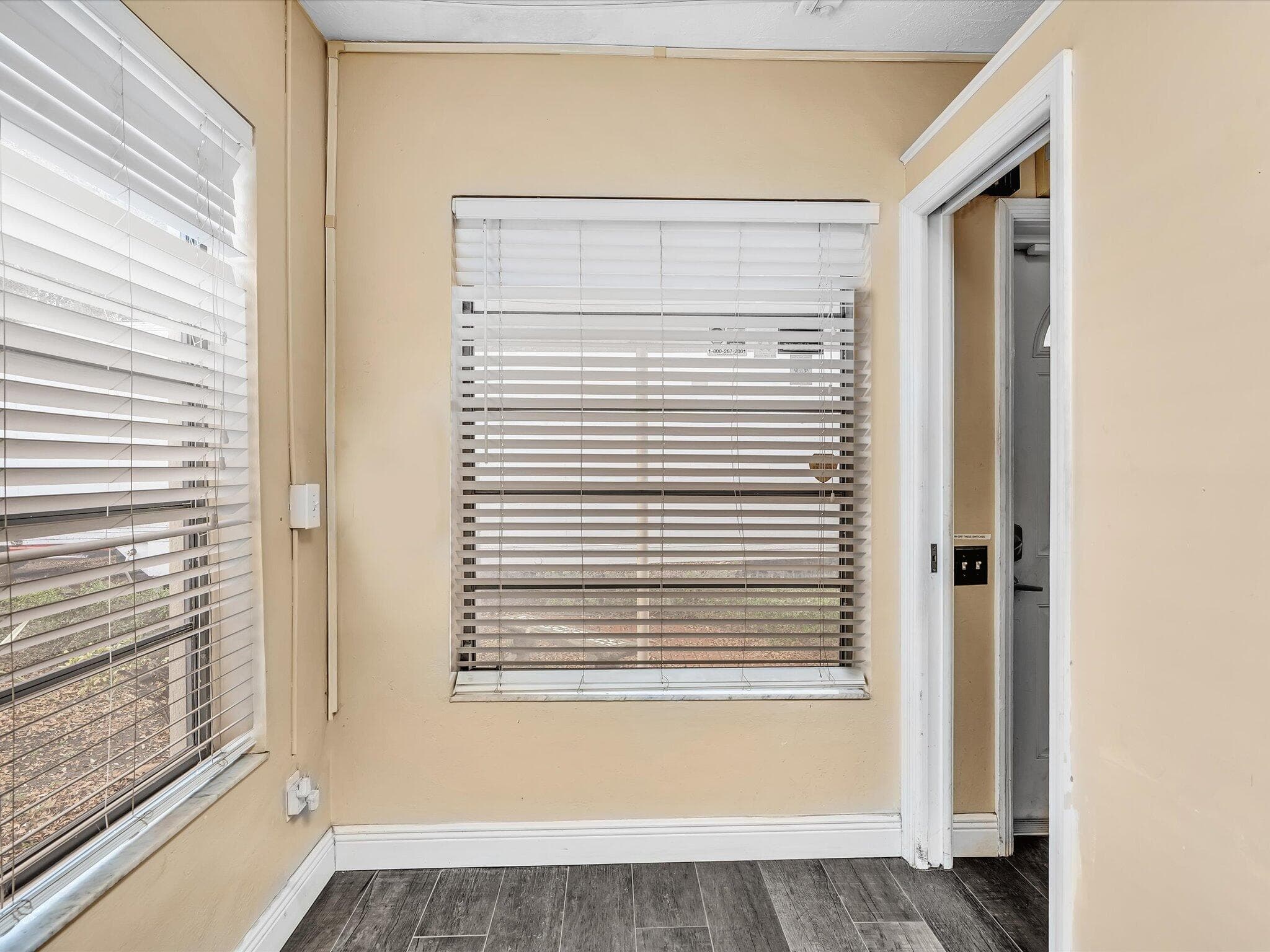 4901 SW 51st Street, Davie, FL 33314 — photo 16 of 48