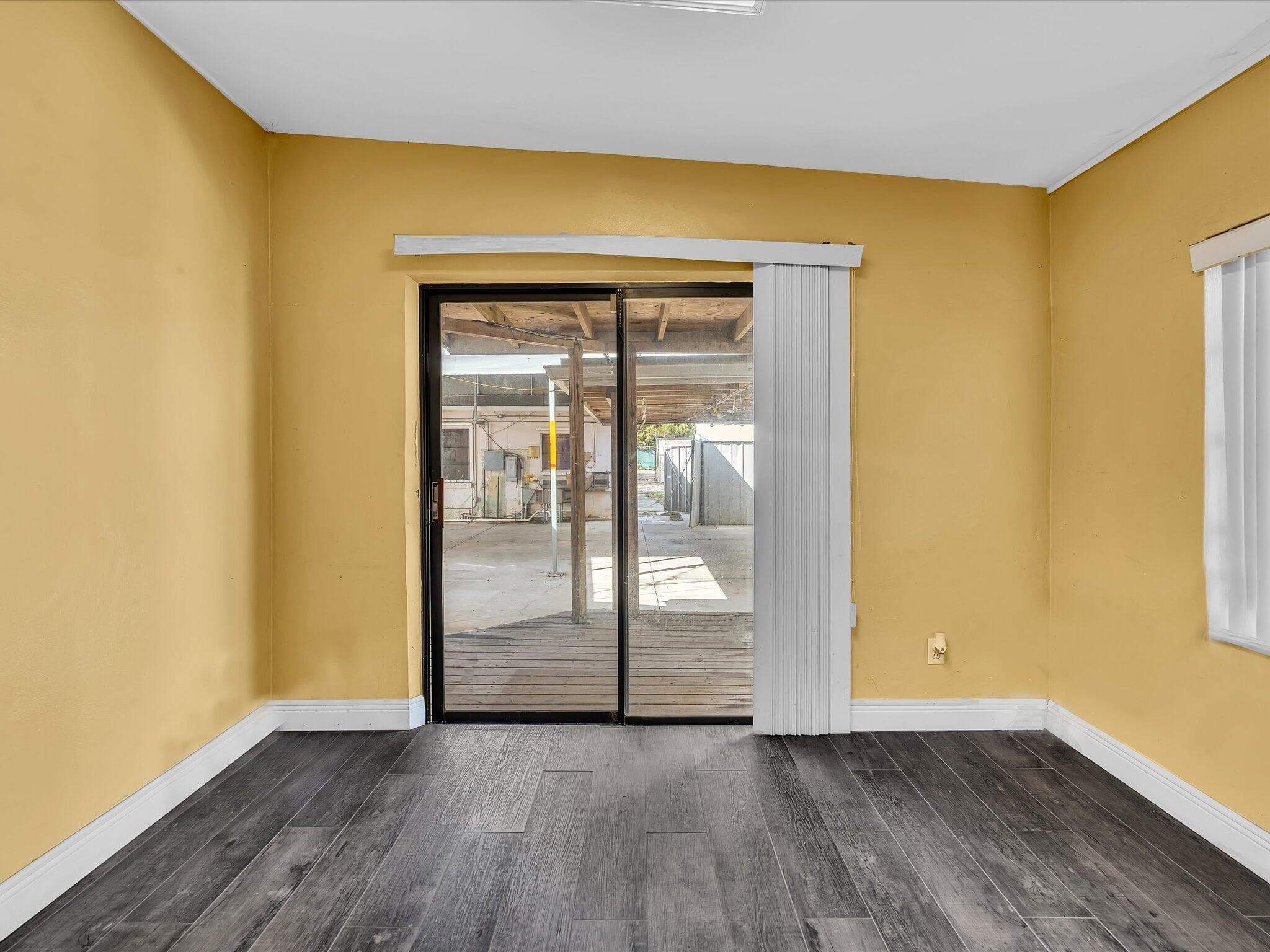 4901 SW 51st Street, Davie, FL 33314 — photo 34 of 48