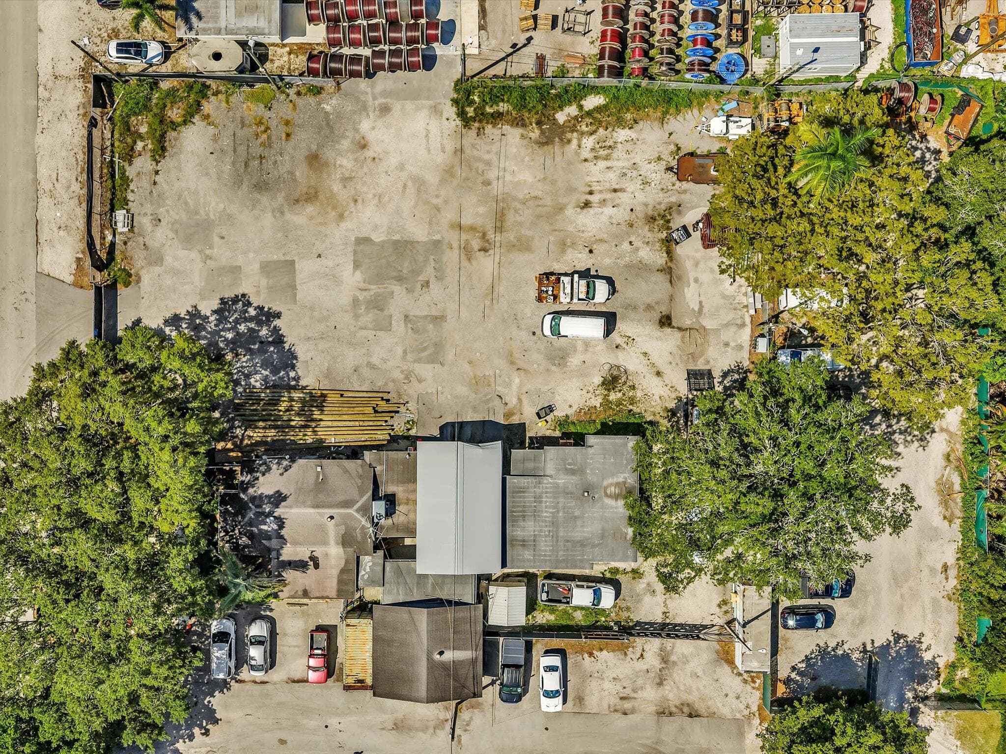 4901 SW 51st Street, Davie, FL 33314 — photo 1 of 68