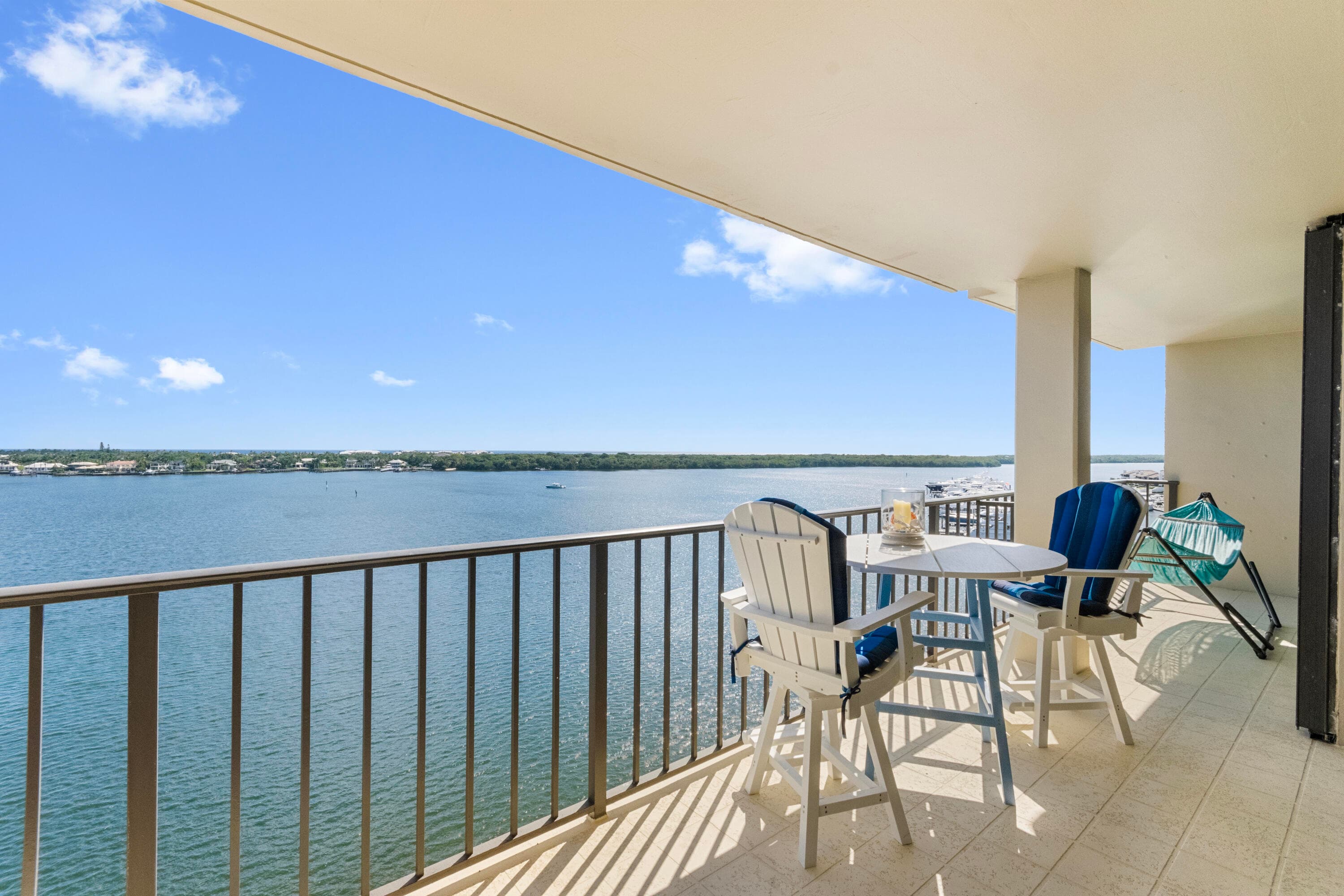 130 Lakeshore Drive 923, North Palm Beach, FL 33408 — photo