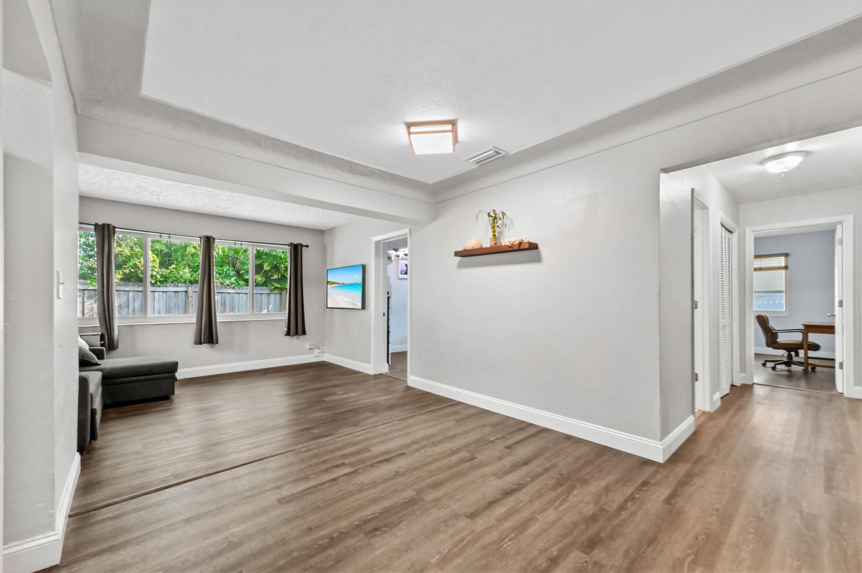 2898 SE 1st Place, Boynton Beach, FL 33435 — photo 8 of 21
