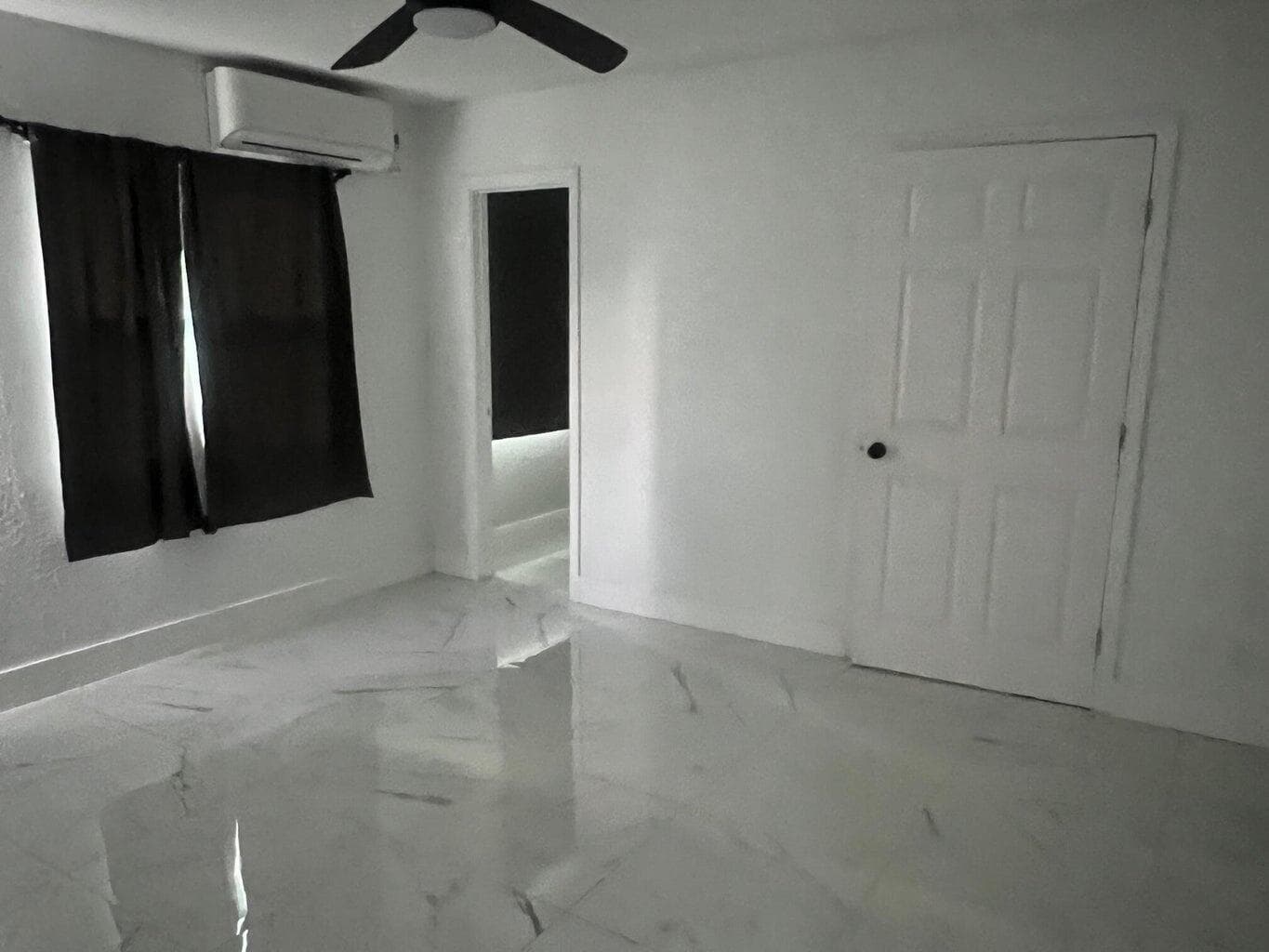 2340 Avenue M, Riviera Beach, FL 33404 — photo 6 of 10