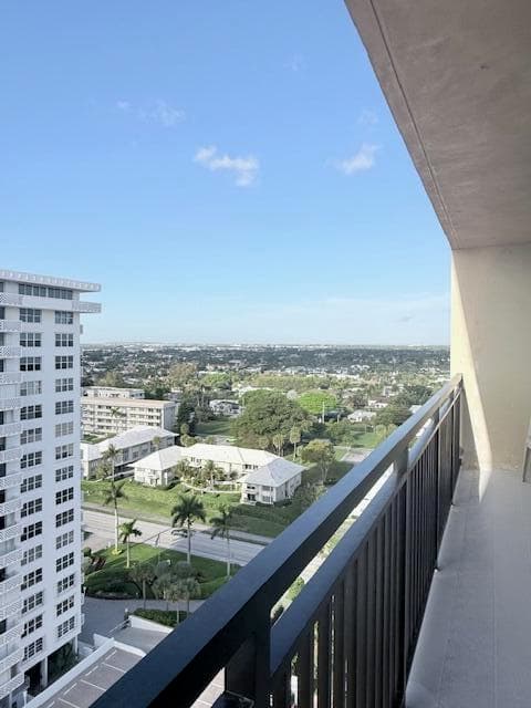 1180 S Ocean Boulevard 16 D, Boca Raton, FL 33432 — photo 31 of 50