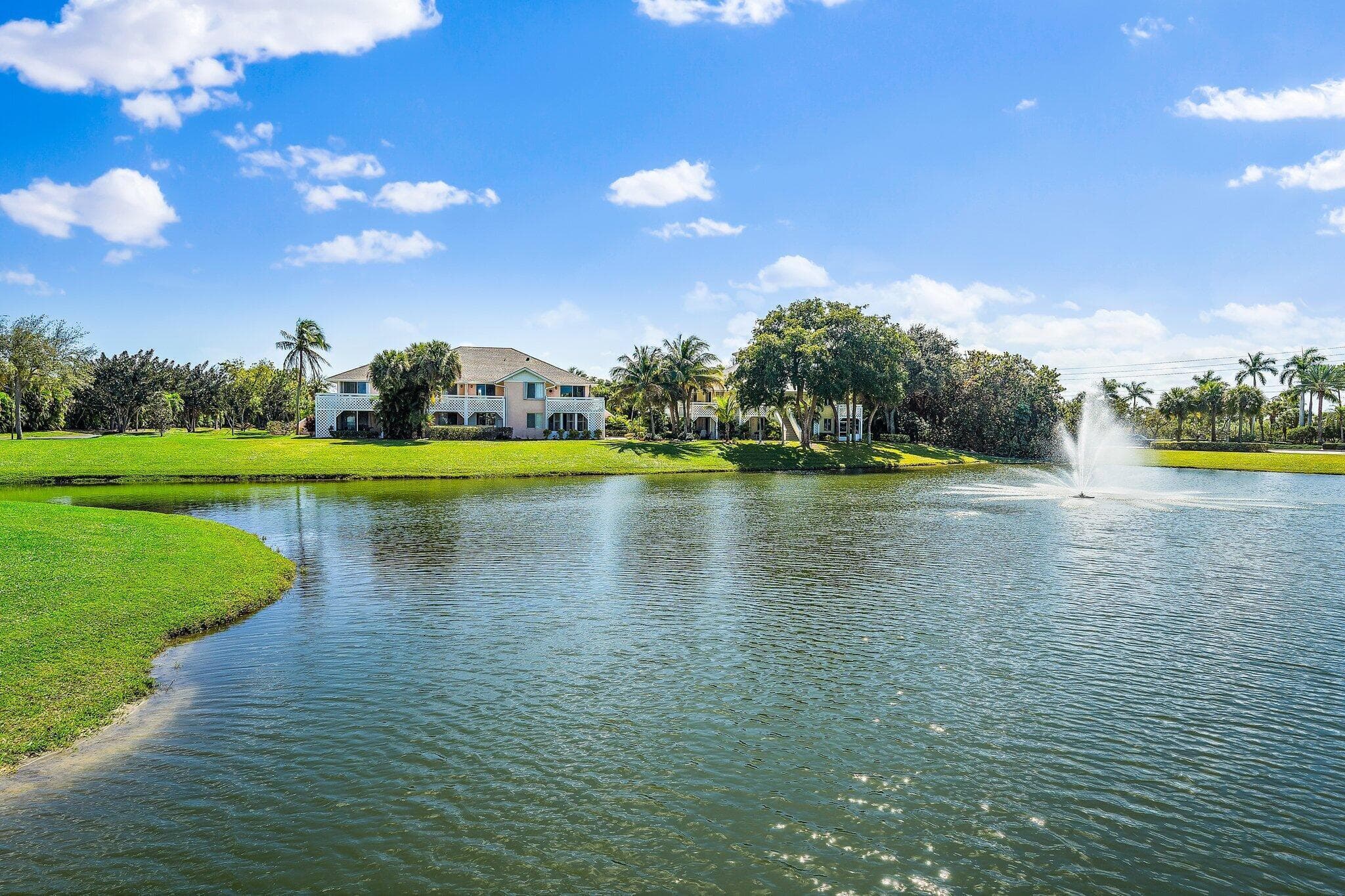 353 S Us Hwy 1 B8, Jupiter, FL 33477 — photo 1 of 40