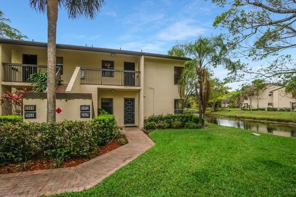 3047 Carambola Circle S 2324, Coconut Creek, FL 33066 — photo 1 of 41
