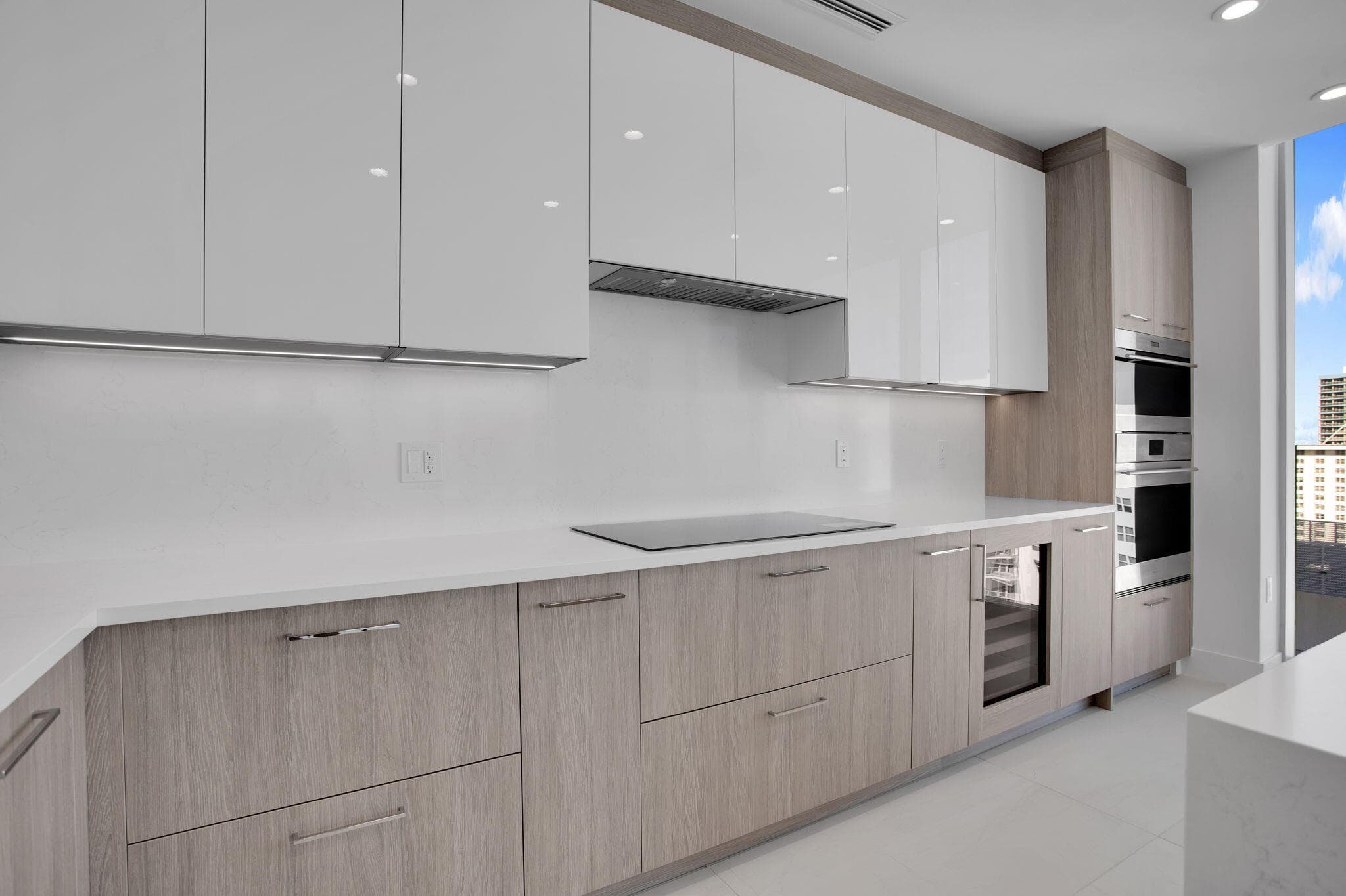 151 N Seabreeze Boulevard 1204, Fort Lauderdale, FL 33304 — photo 17 of 65