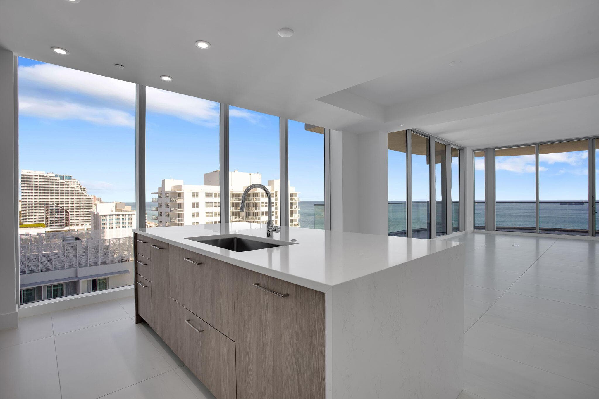 151 N Seabreeze Boulevard 1204, Fort Lauderdale, FL 33304 — photo 18 of 65