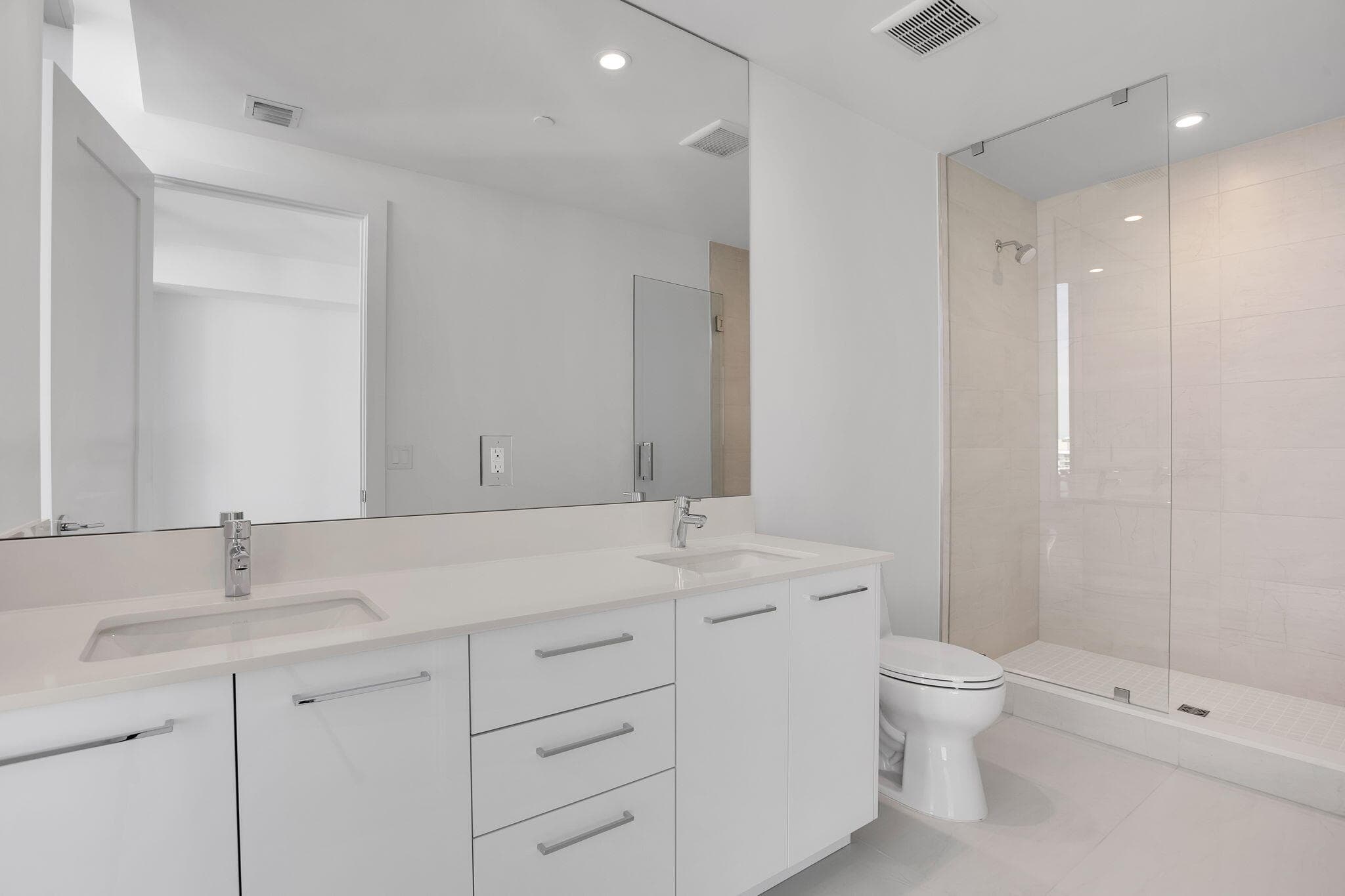 151 N Seabreeze Boulevard 1204, Fort Lauderdale, FL 33304 — photo 42 of 65
