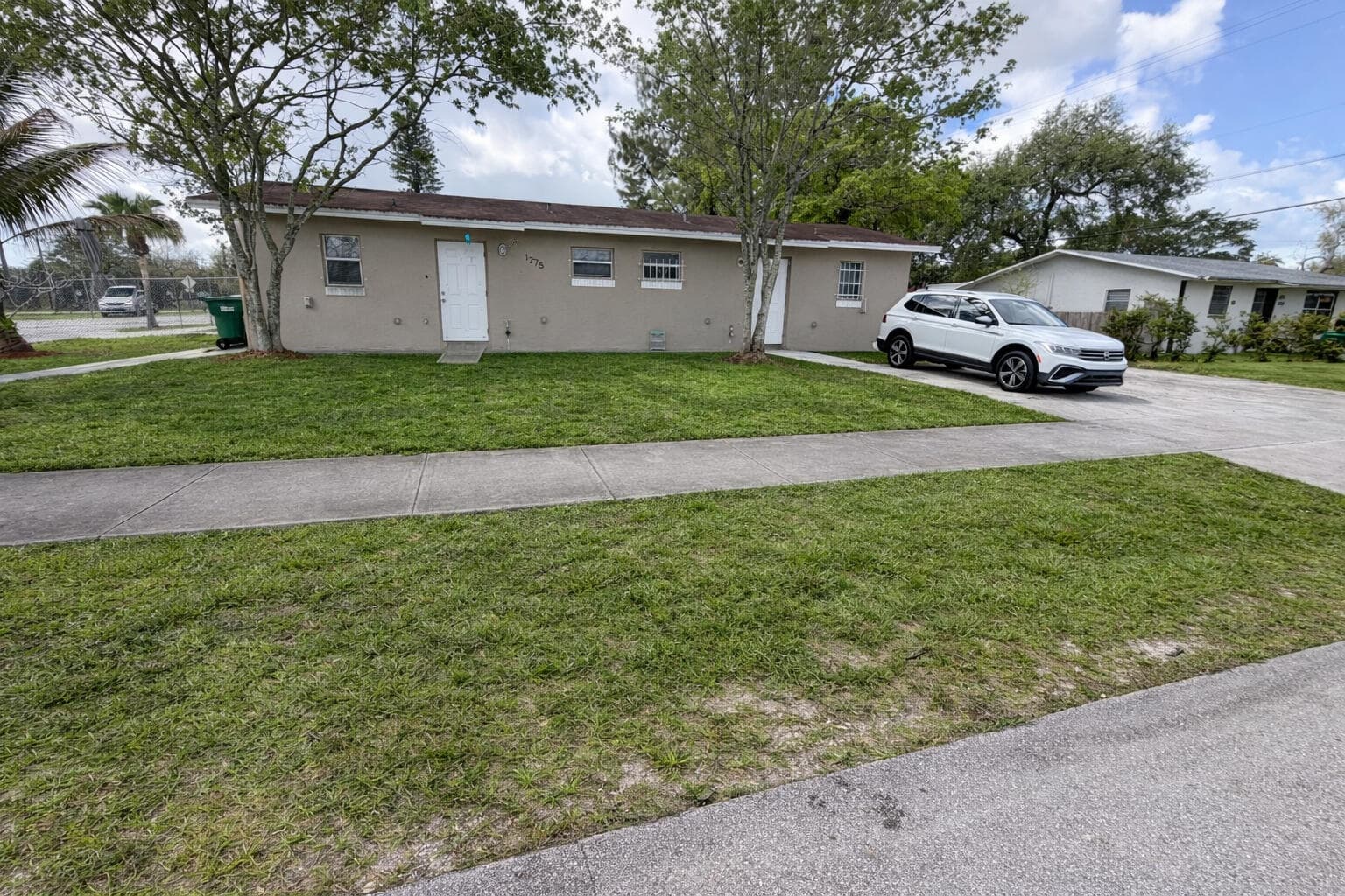 1275 NW 27th Avenue 1-2, Fort Lauderdale, FL 33311 — photo 1 of 28