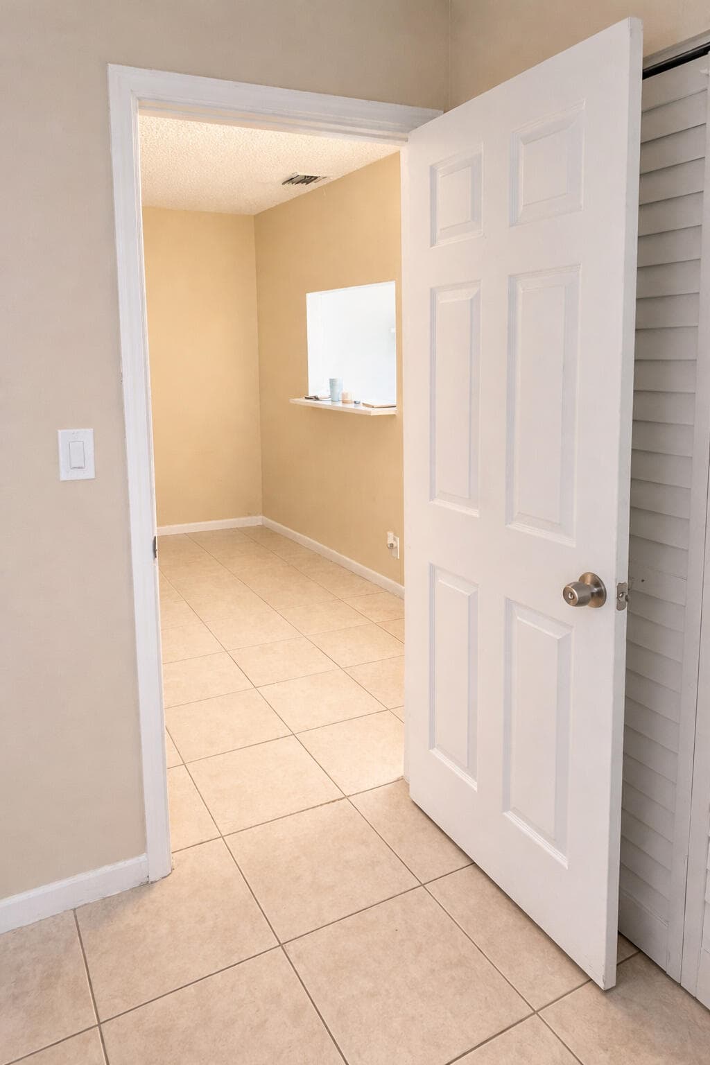 1275 NW 27th Avenue 1-2, Fort Lauderdale, FL 33311 — photo 11 of 28