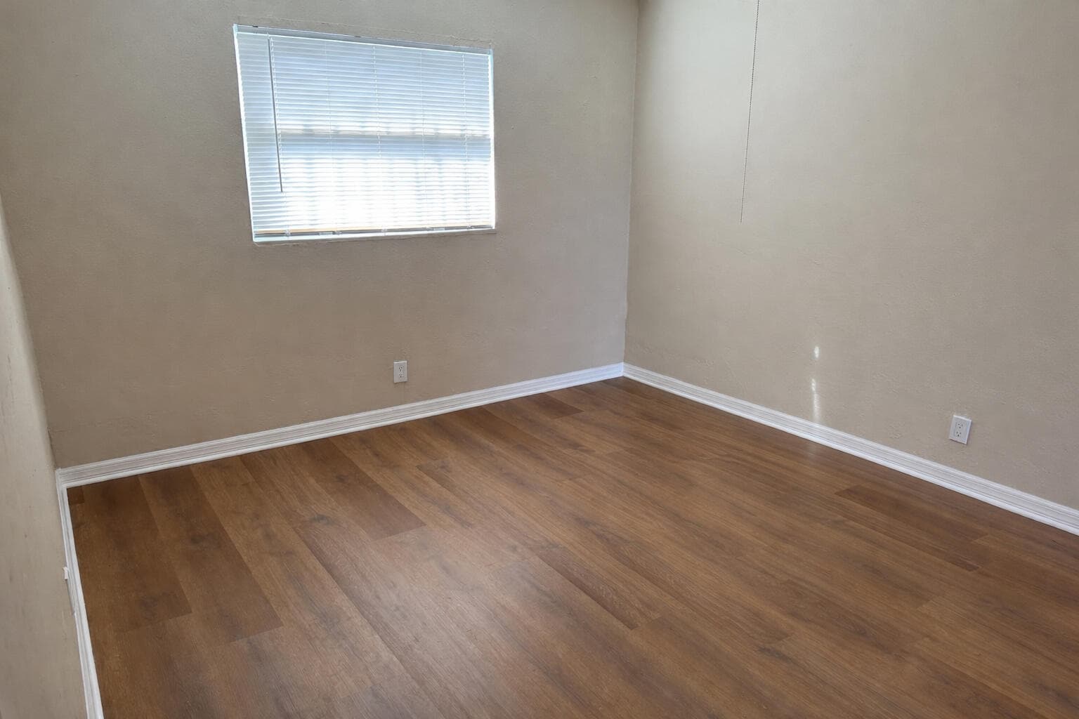 1275 NW 27th Avenue 1-2, Fort Lauderdale, FL 33311 — photo 16 of 28