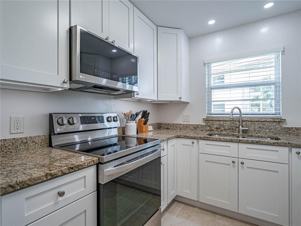 34 Vista Gardens Trail 107, Vero Beach, FL 32962 — photo 12 of 32