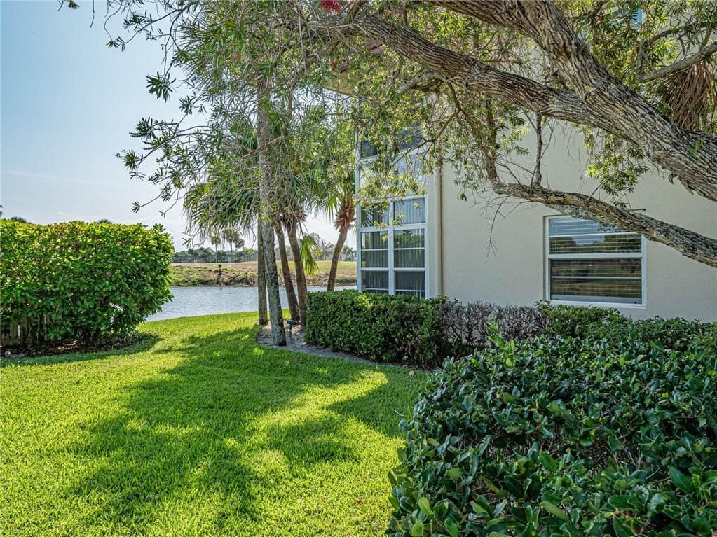 34 Vista Gardens Trail 107, Vero Beach, FL 32962 — photo 26 of 32