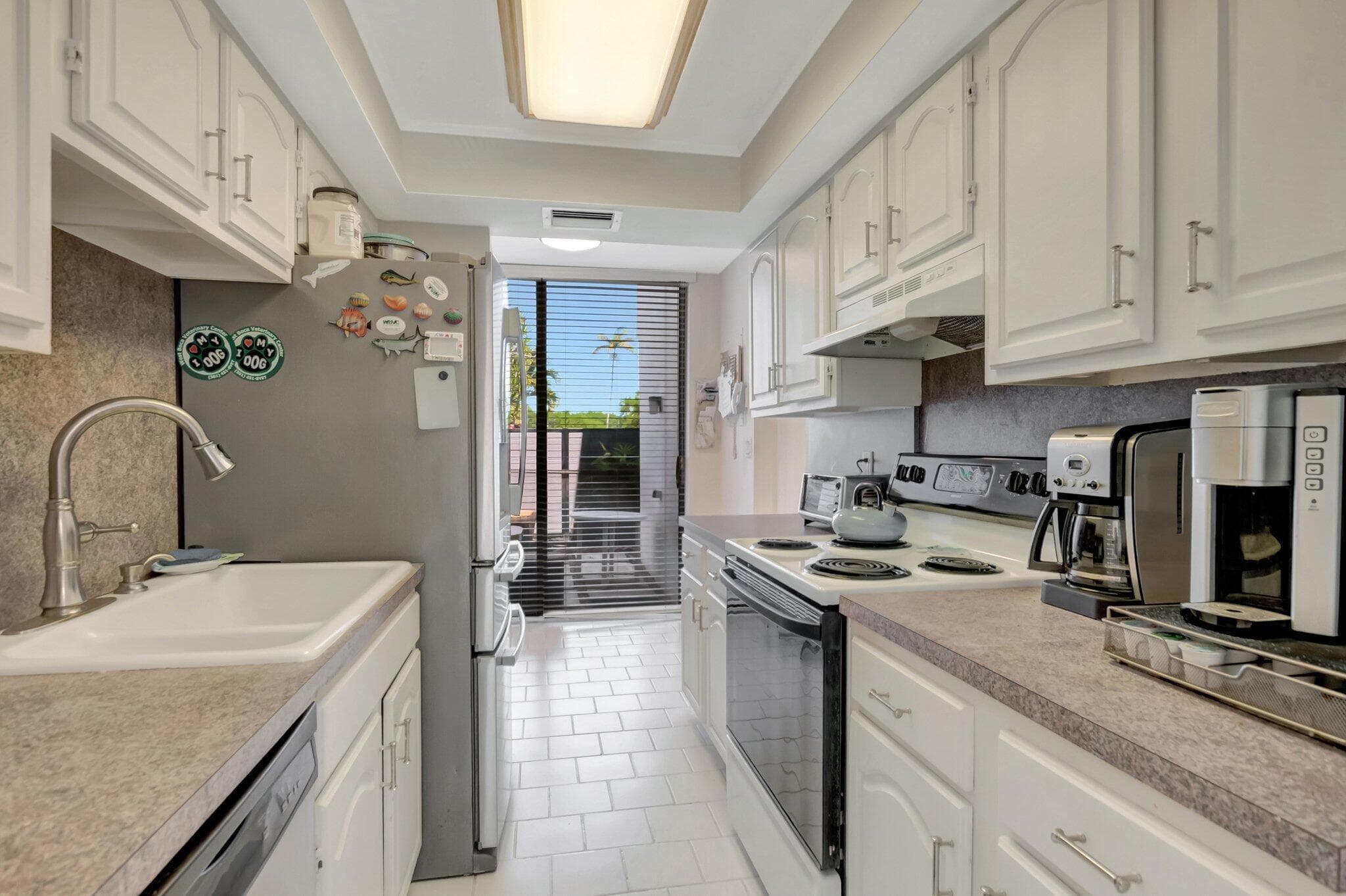 3705 Bridgewood Drive, Boca Raton, FL 33434 — photo 3 of 33