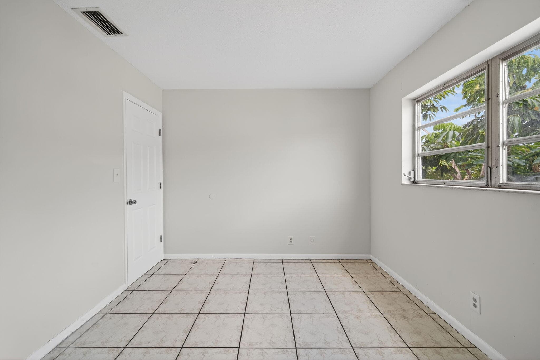 461 Sunshine Drive 1-6, Coconut Creek, FL — photo 34 of 46
