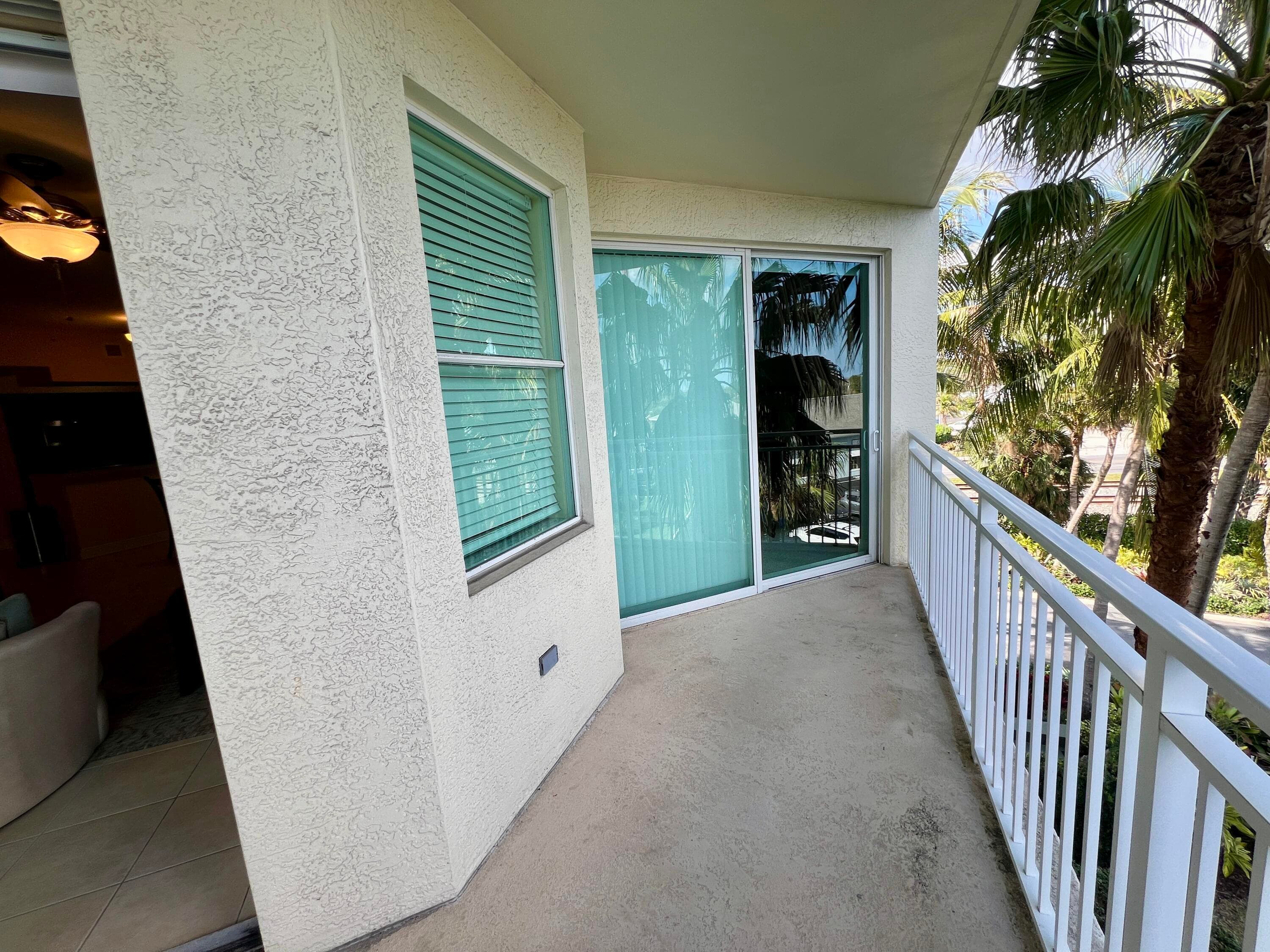 975 NW Flagler Avenue, Stuart, FL 34994 — photo 16 of 35