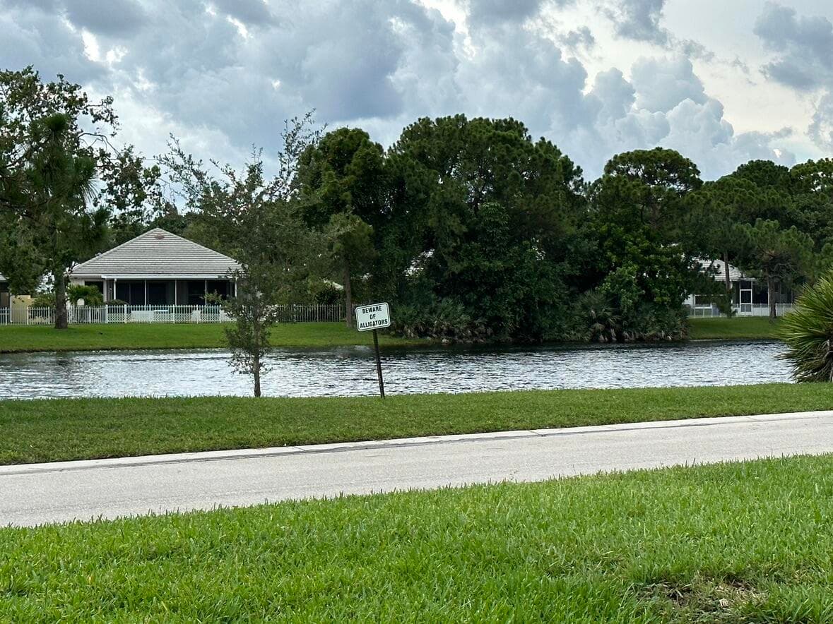 7461 SE Autumn Lane, Hobe Sound, FL 33455 — photo 19 of 25
