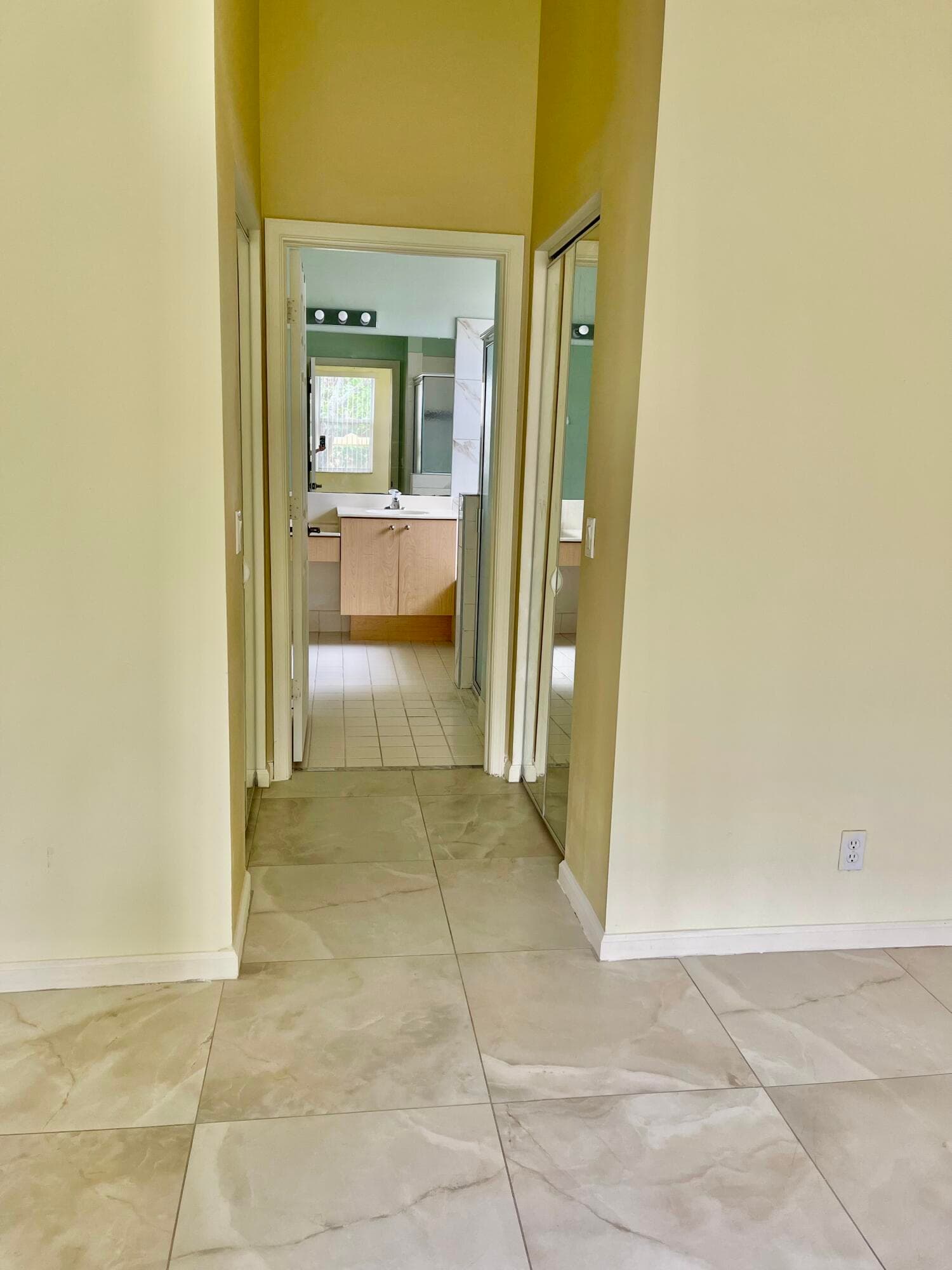 185 NW Willow Grove Avenue, Port St. Lucie, FL 34986 — photo 7 of 16