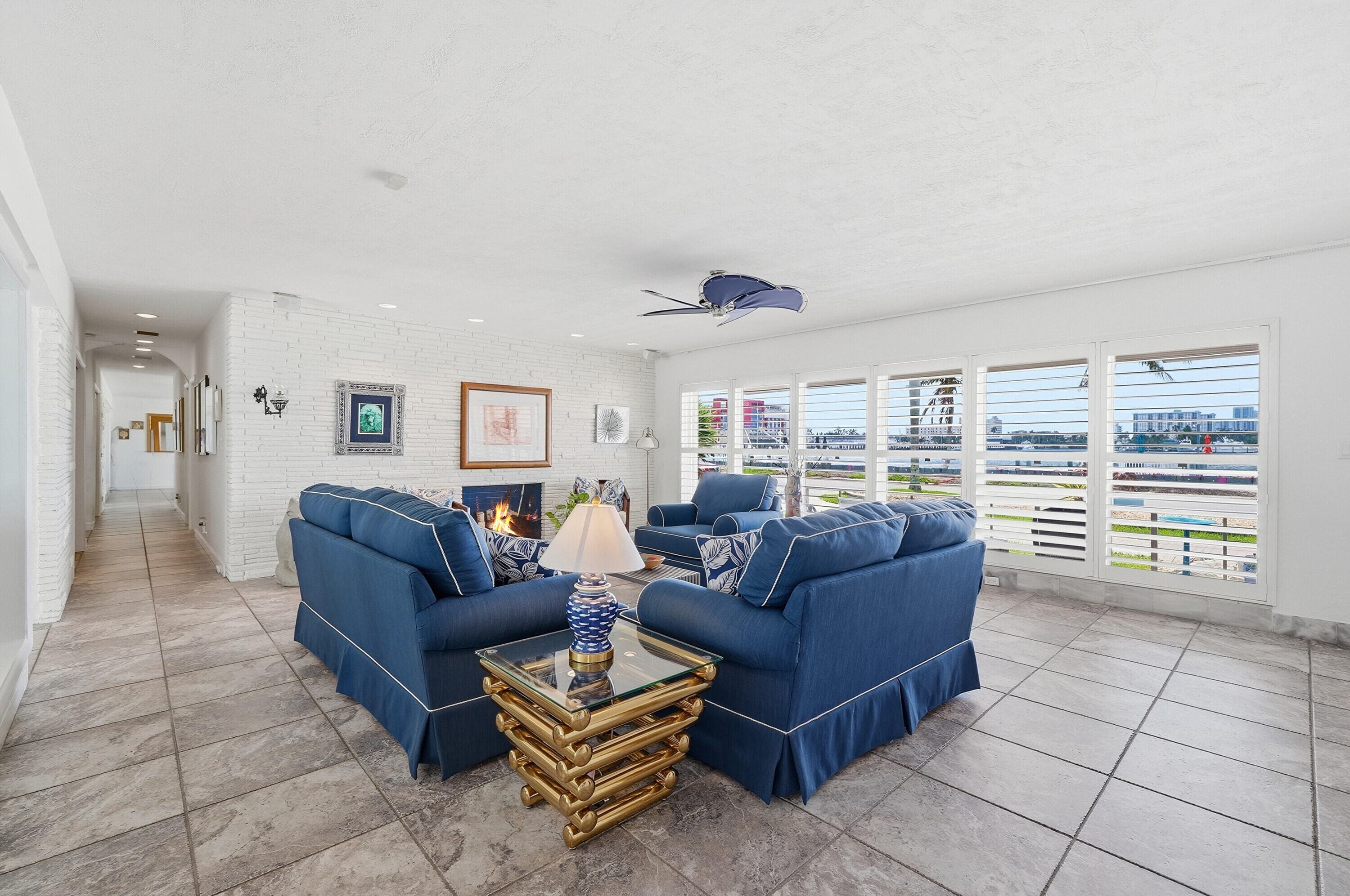 707 N Northlake Drive, Hollywood, FL 33019 — photo 7 of 67