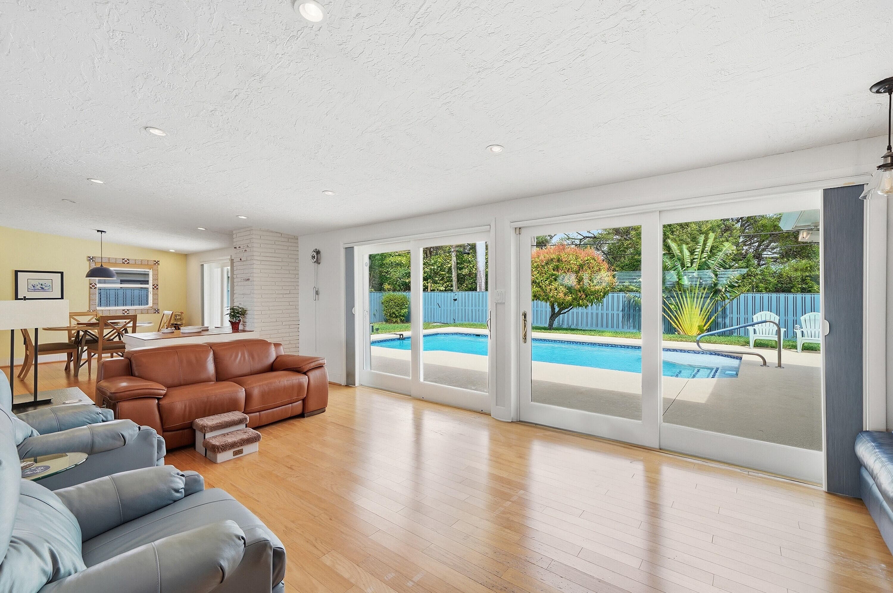 707 N Northlake Drive, Hollywood, FL 33019 — photo 15 of 67