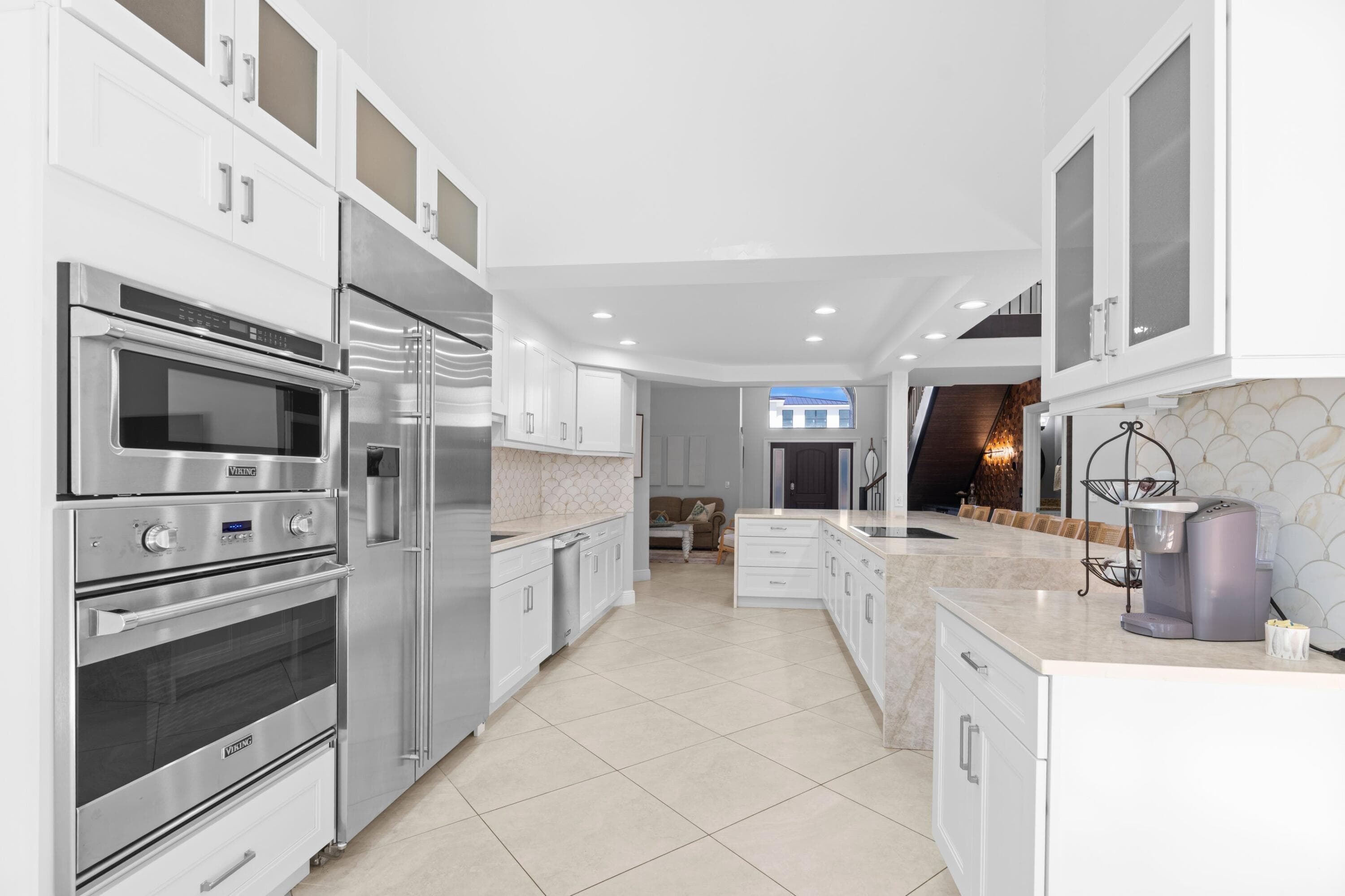 1050 Brooks Lane, Delray Beach, FL 33483 — photo 9 of 53