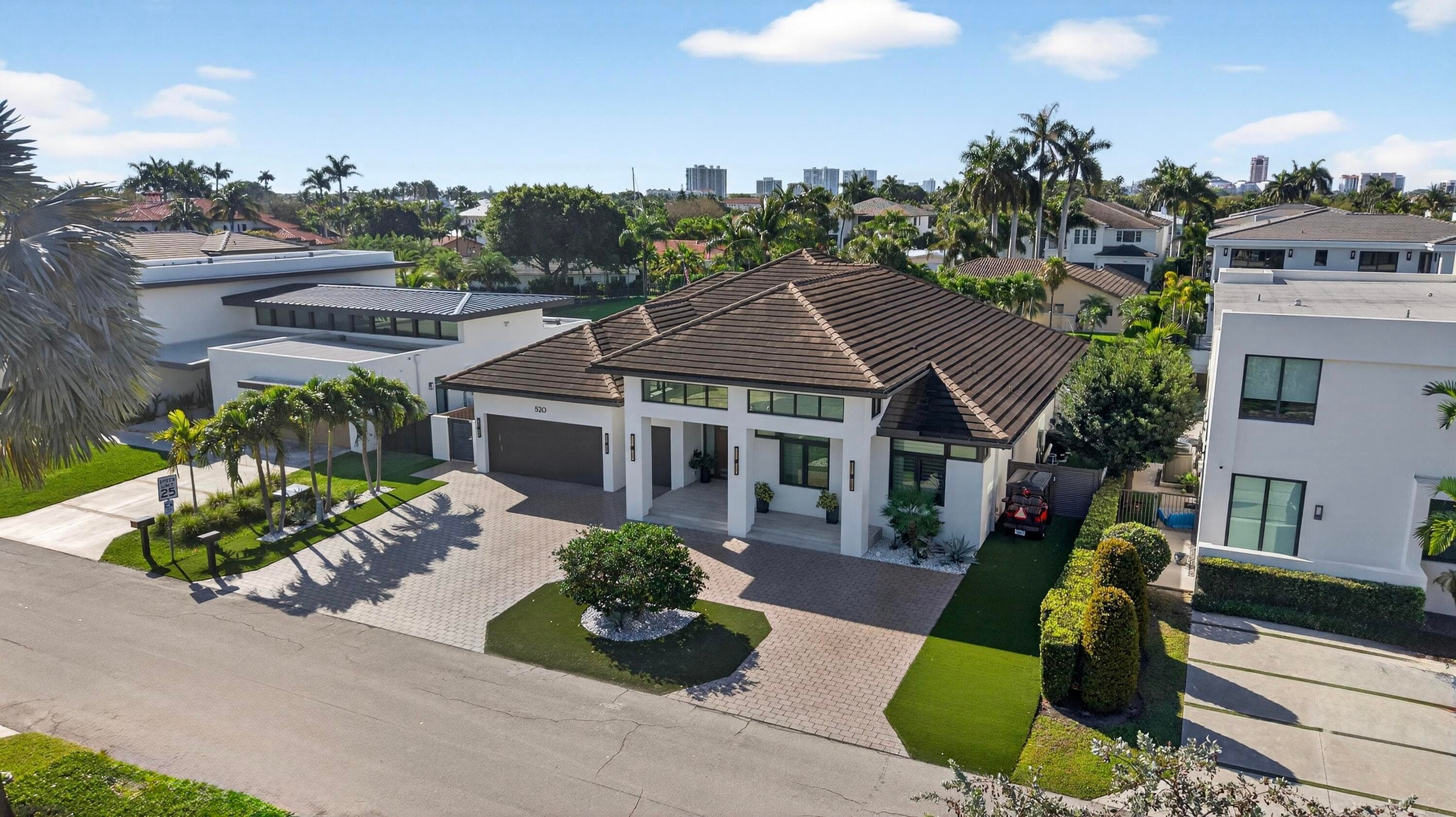 520 Golden Harbour Drive, Boca Raton, FL 33432 — photo 3 of 80