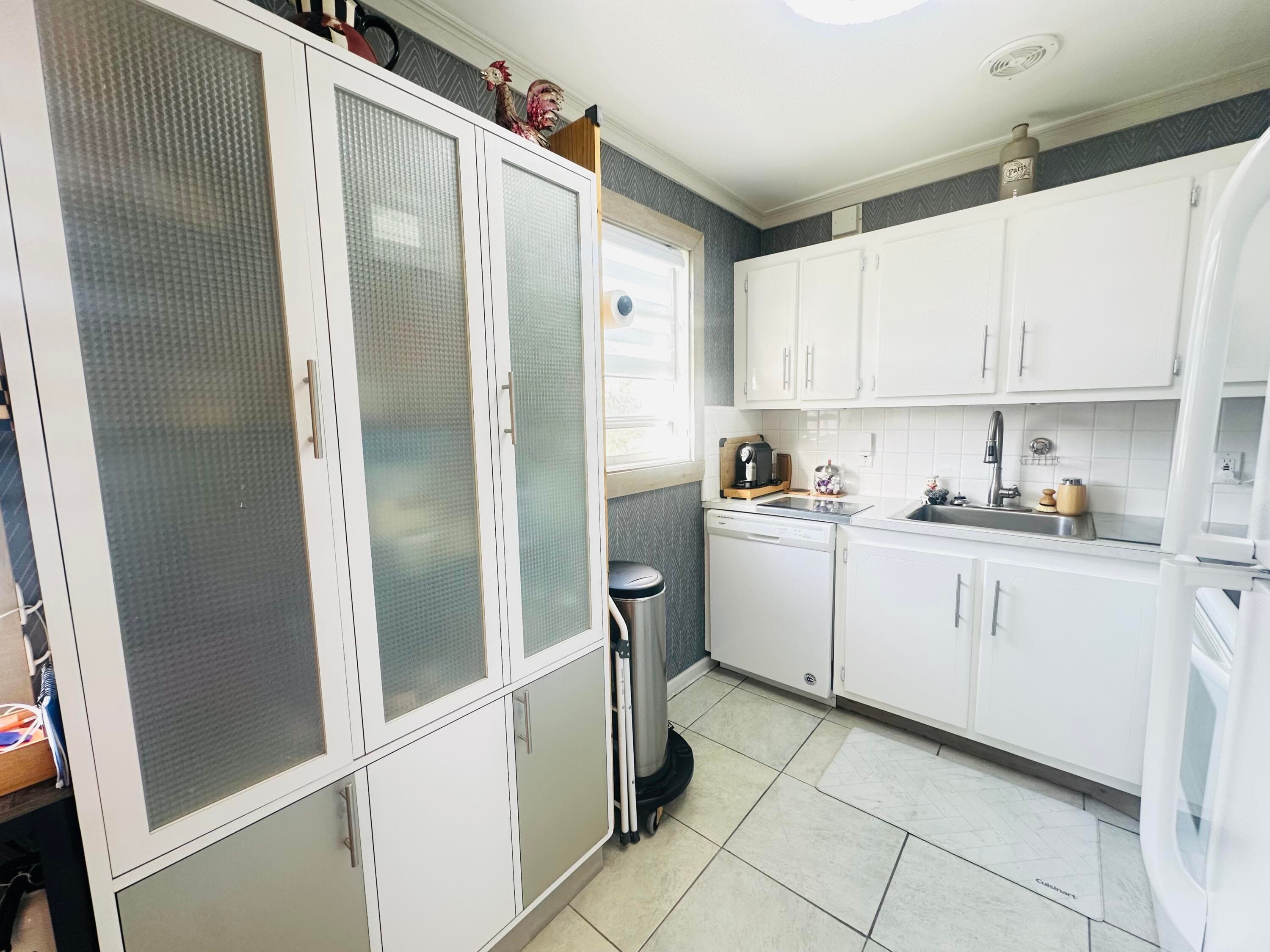 200 Ventnor L 200, Deerfield Beach, FL 33442 — photo 7 of 55