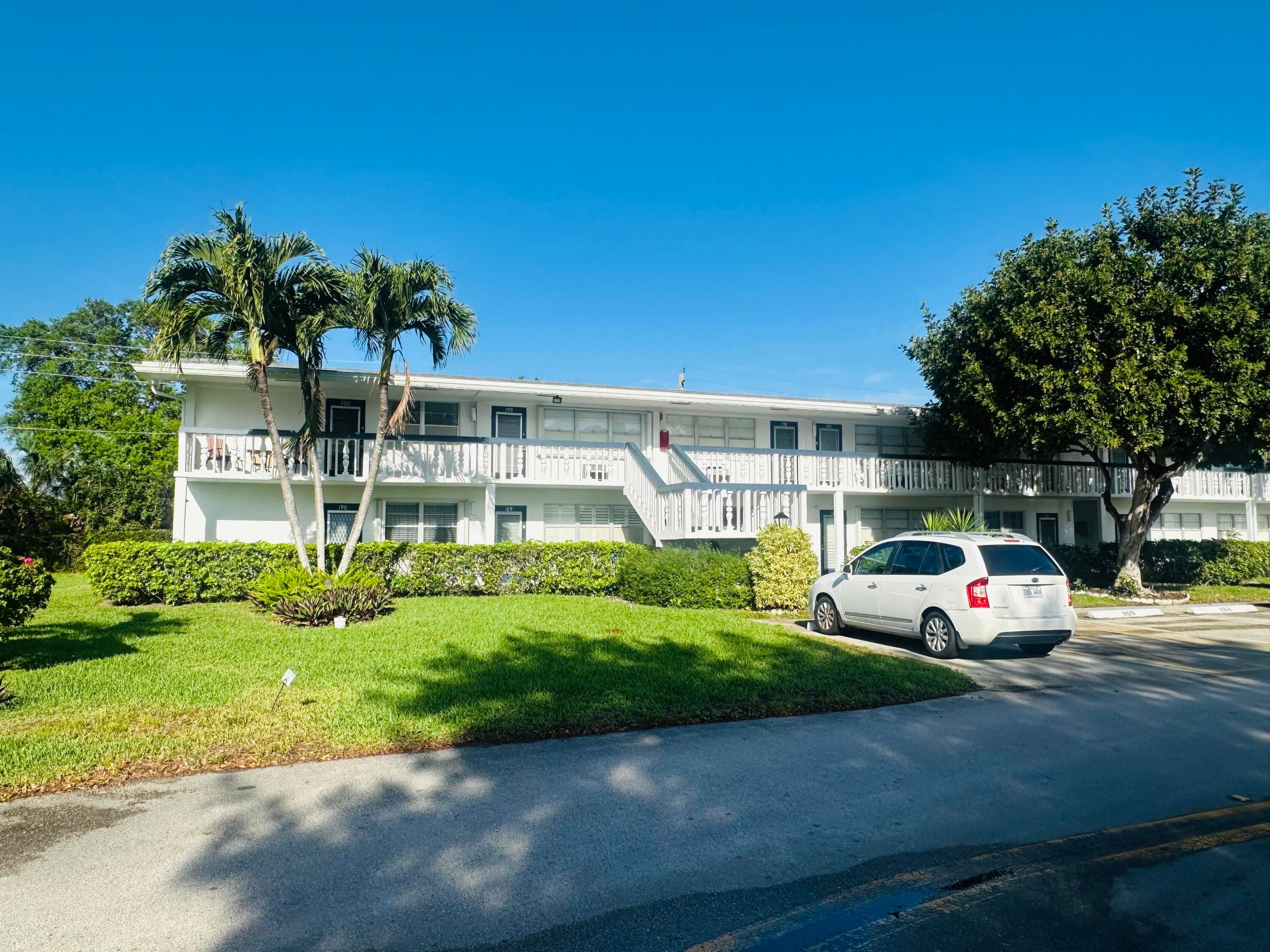 200 Ventnor L 200, Deerfield Beach, FL 33442 — photo 22 of 55