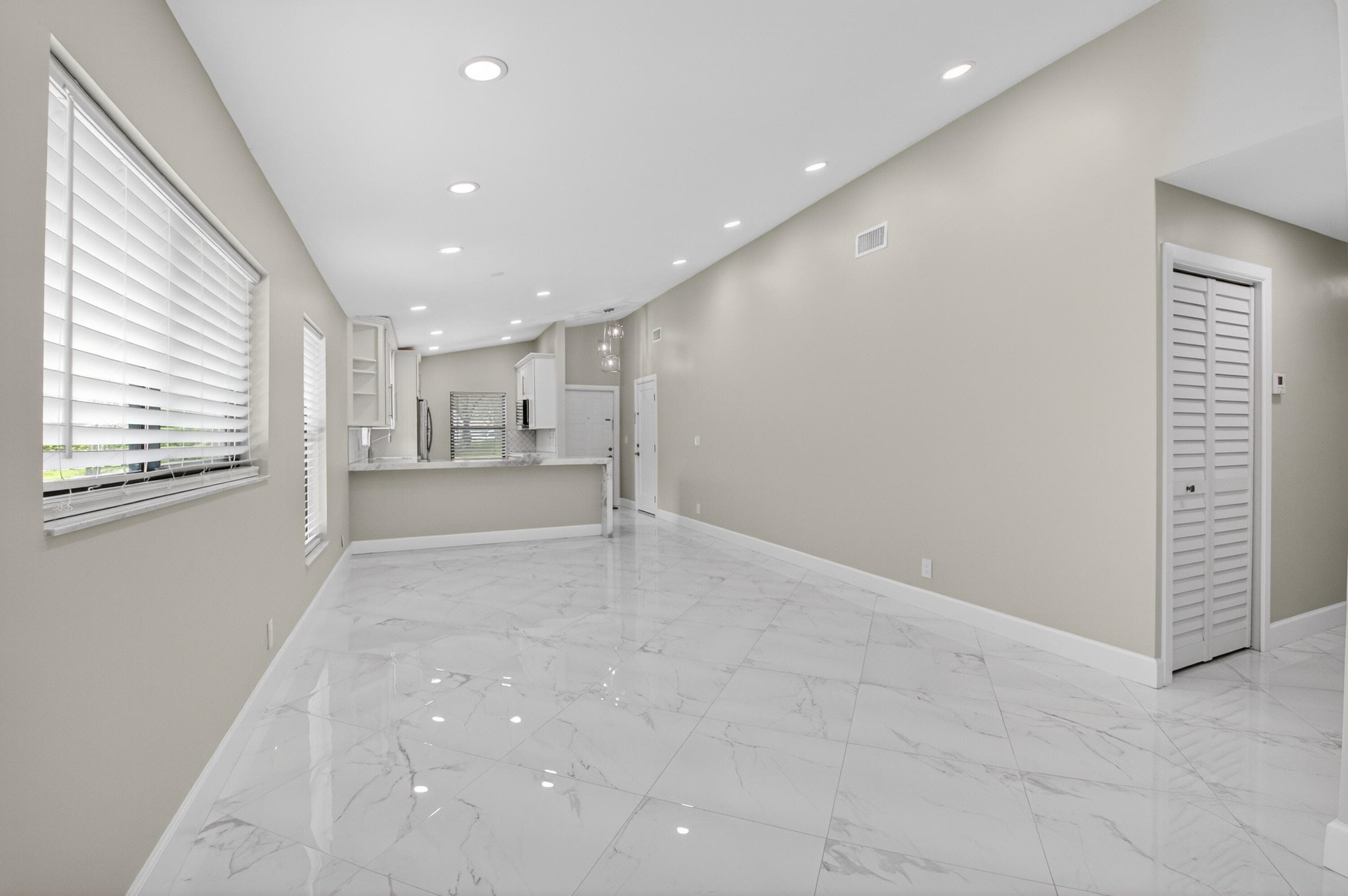8216 Sweetbriar Way, Boca Raton, FL 33496 — photo 10 of 56