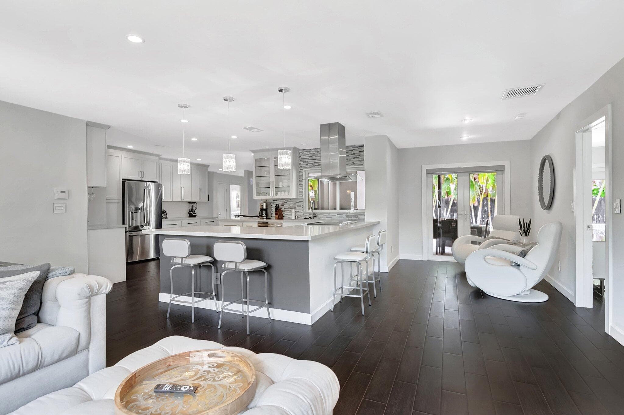 855 Berkeley Street, Boca Raton, FL 33487 — photo 8 of 34
