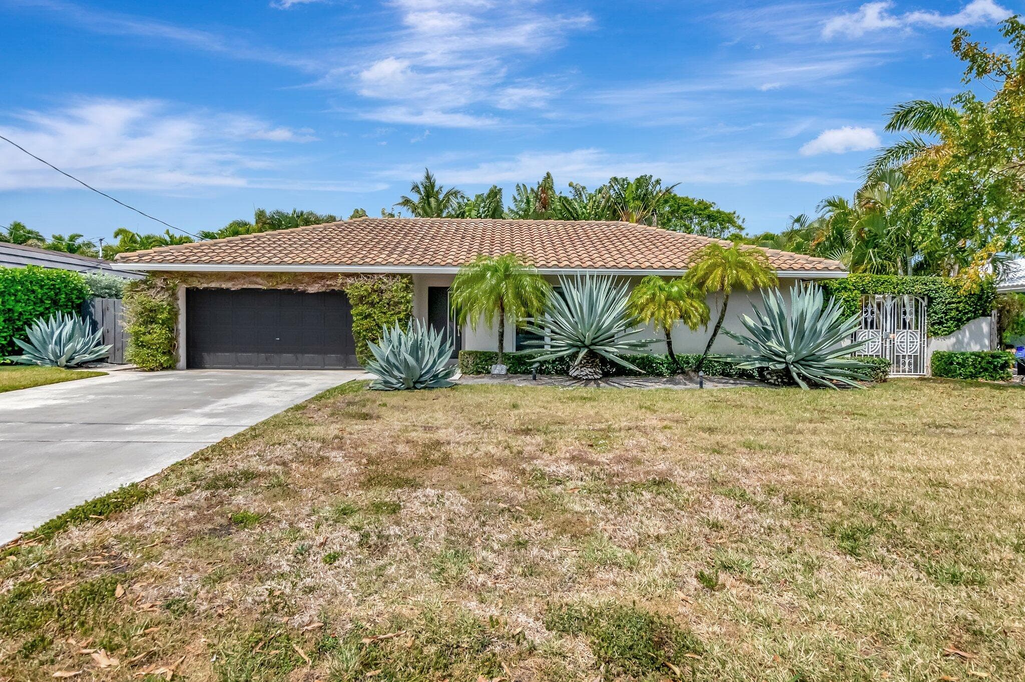 855 Berkeley Street, Boca Raton, FL 33487 — photo 2 of 34