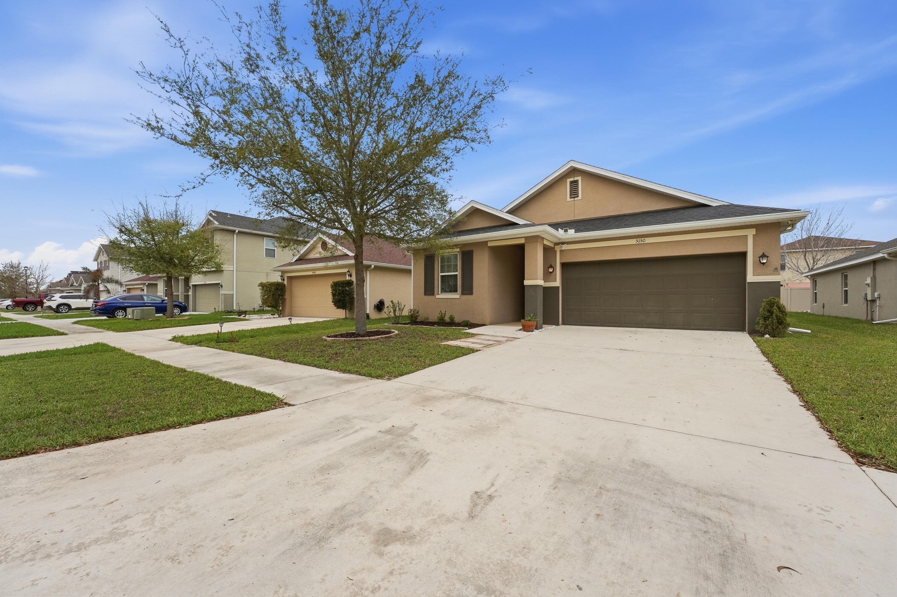 5150 NW Pine Trail Circle, Port St. Lucie, FL 34983 — photo 4 of 45