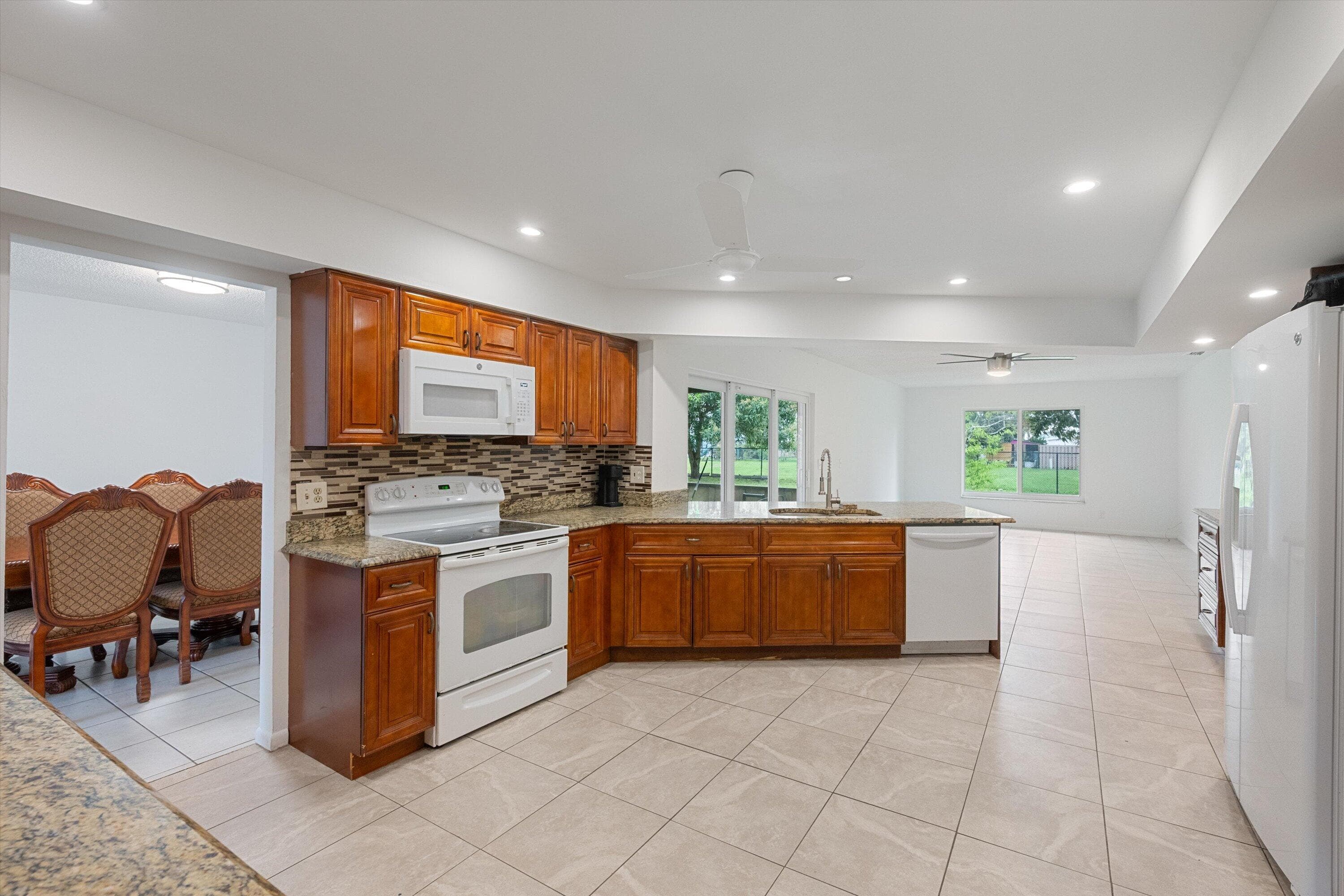 11576 Sanderling Drive, Wellington, FL 33414 — photo 7 of 23