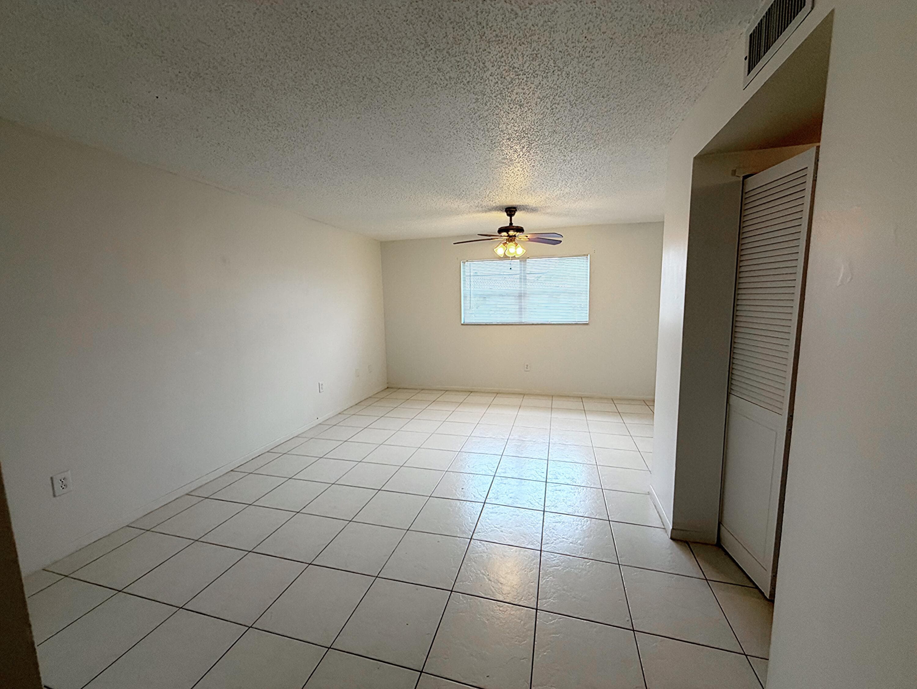 650 SW 2nd SW 2480, Boca Raton, FL 33432 — photo 9 of 30