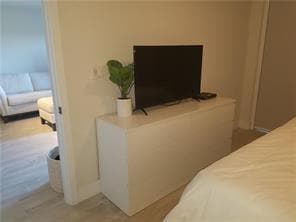 16385 Biscayne Boulevard 1018, North Miami Beach, FL 33160 — photo 13 of 41