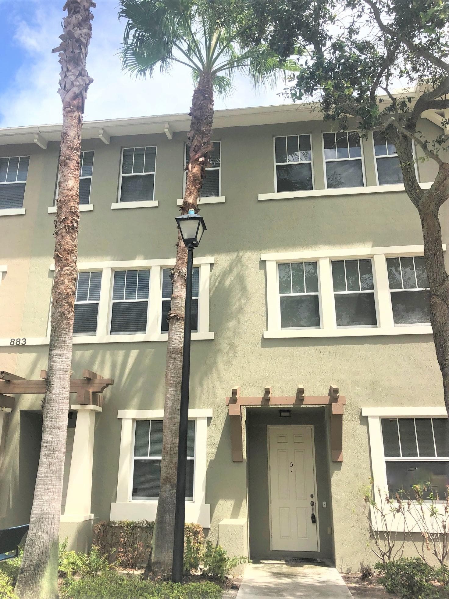 883 Millbrae Court 5, West Palm Beach, FL 33401 — photo 1 of 14