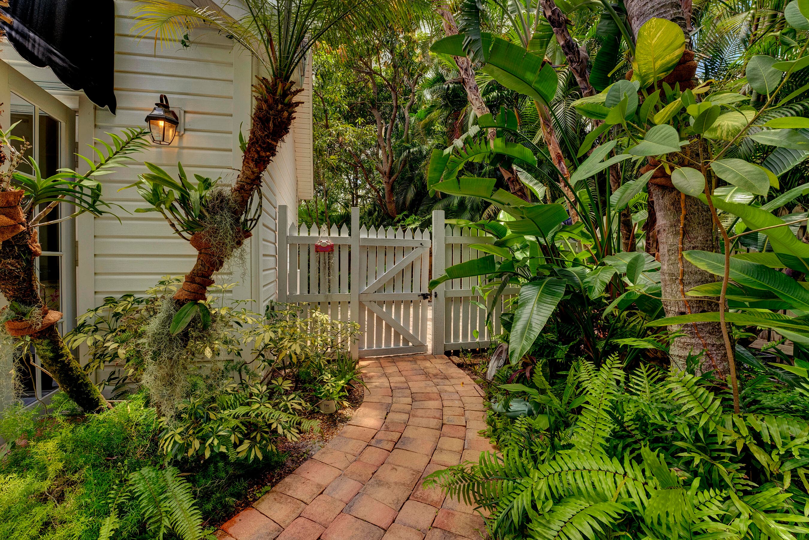 306 N Swinton Avenue, Delray Beach, FL 33444 — photo 12 of 53