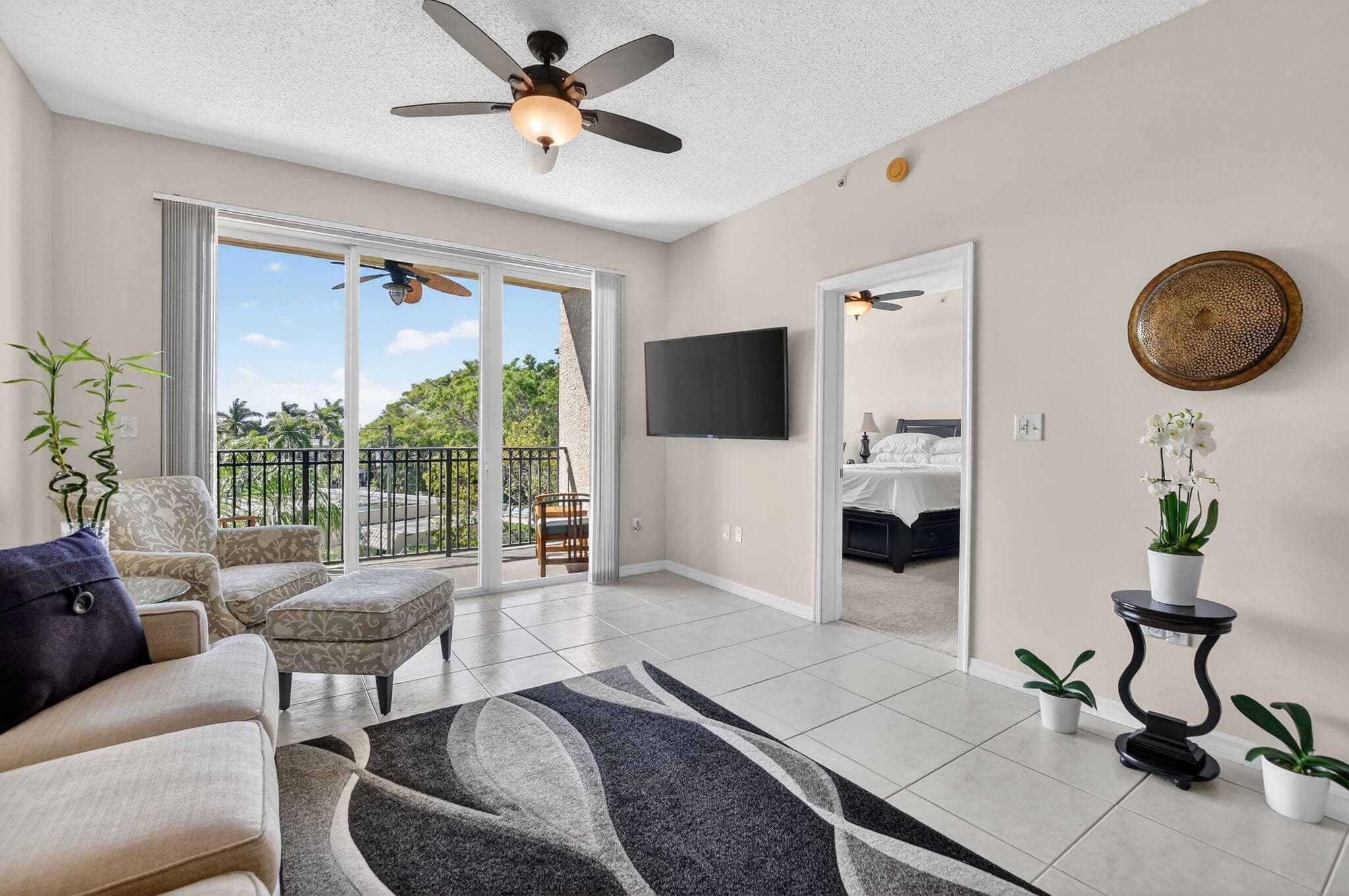 26 Royal Palm Way 403, Boca Raton, FL 33432 — photo 11 of 55