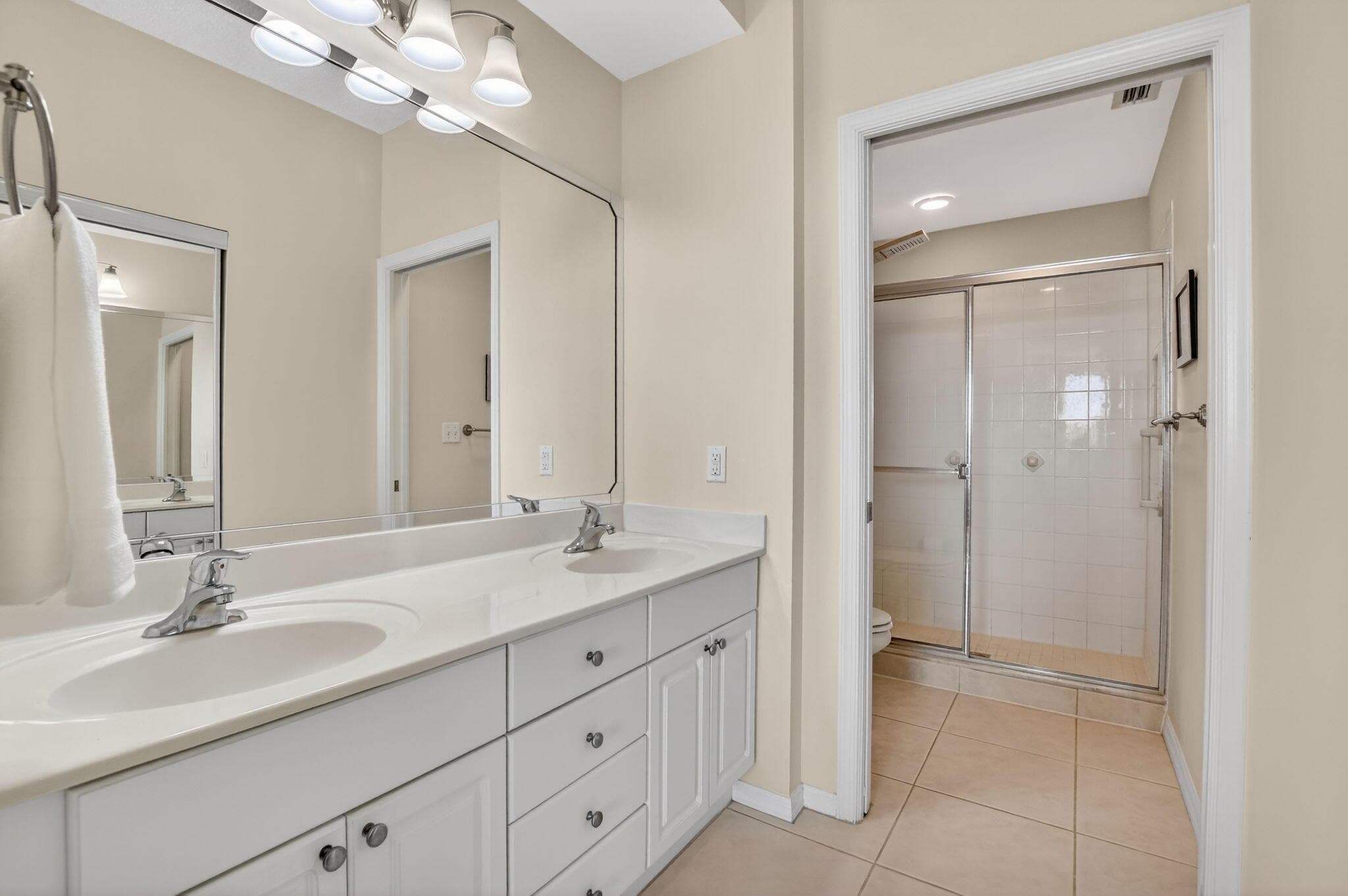 26 Royal Palm Way 403, Boca Raton, FL 33432 — photo 22 of 55