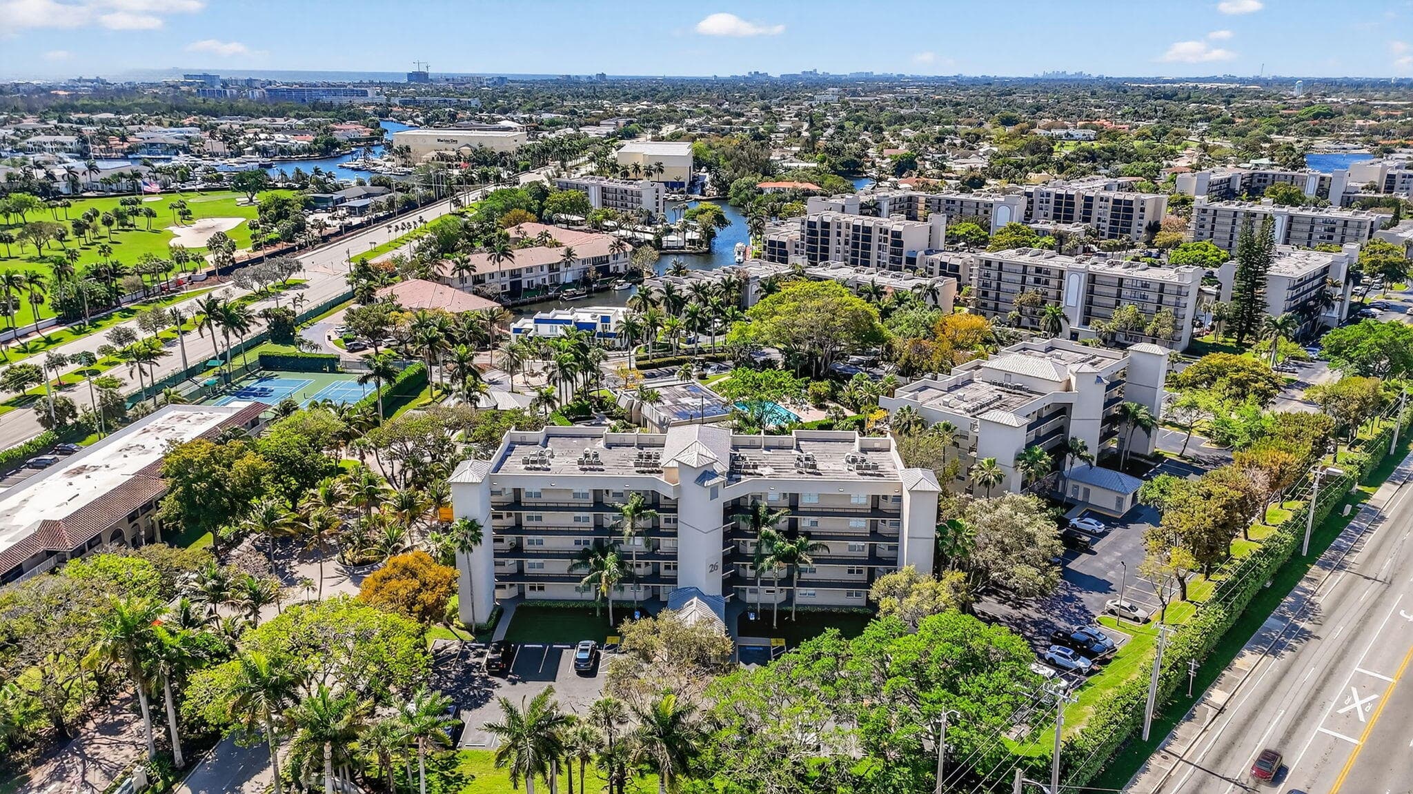26 Royal Palm Way 403, Boca Raton, FL 33432 — photo 35 of 55