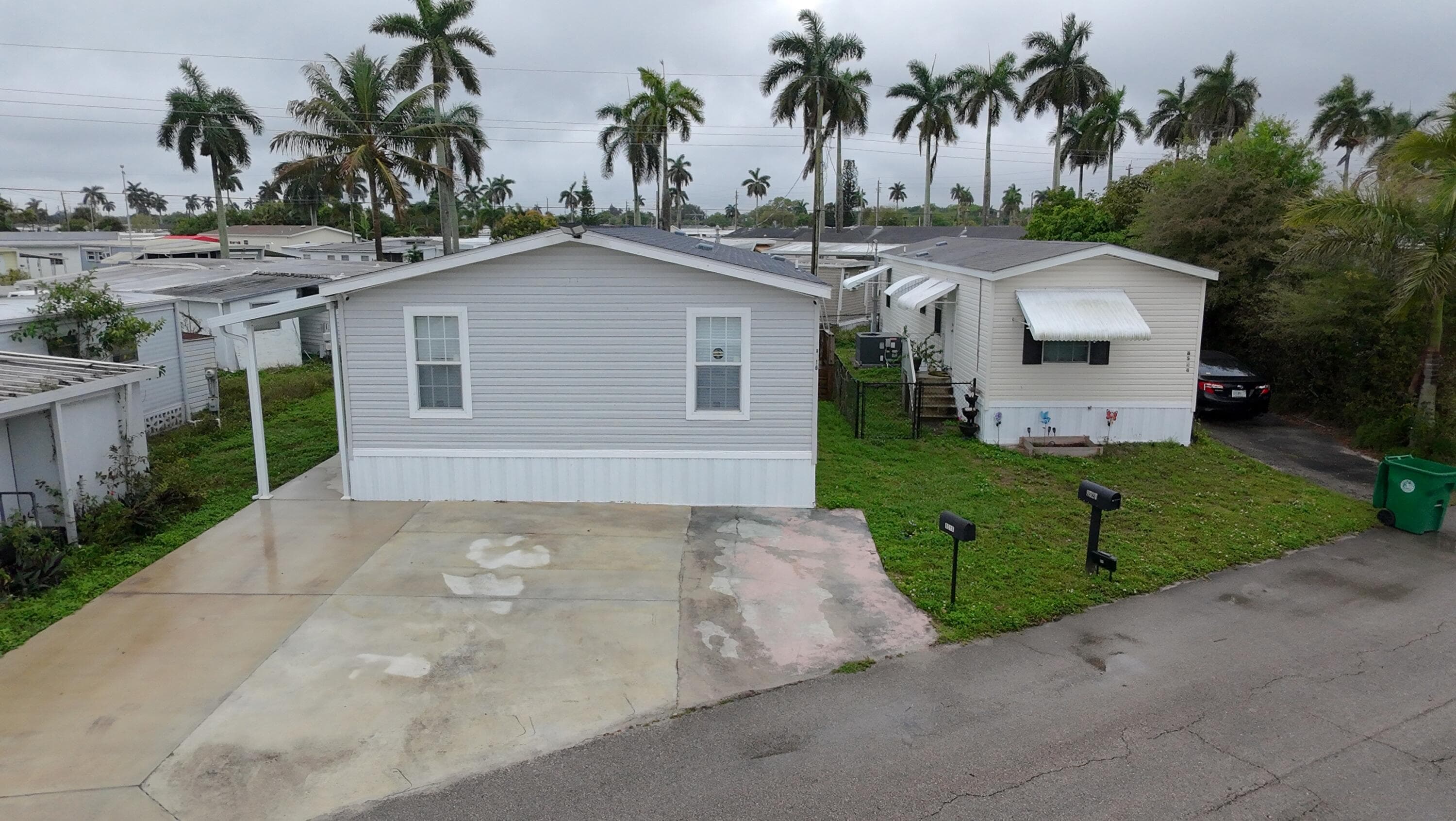 8516 SW 17th Court, Davie, FL 33324 — photo