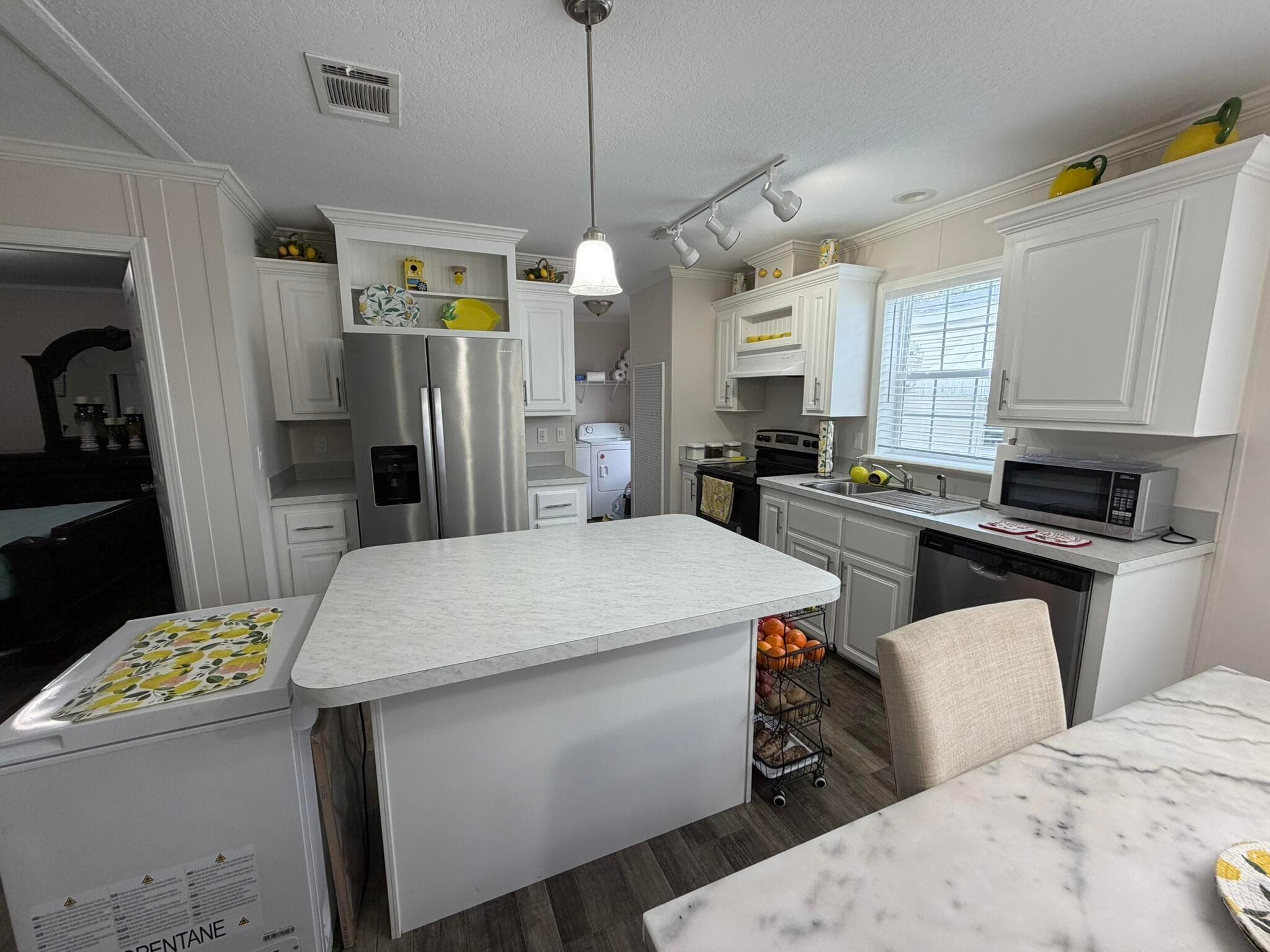 8516 SW 17th Court, Davie, FL 33324 — photo 20 of 73