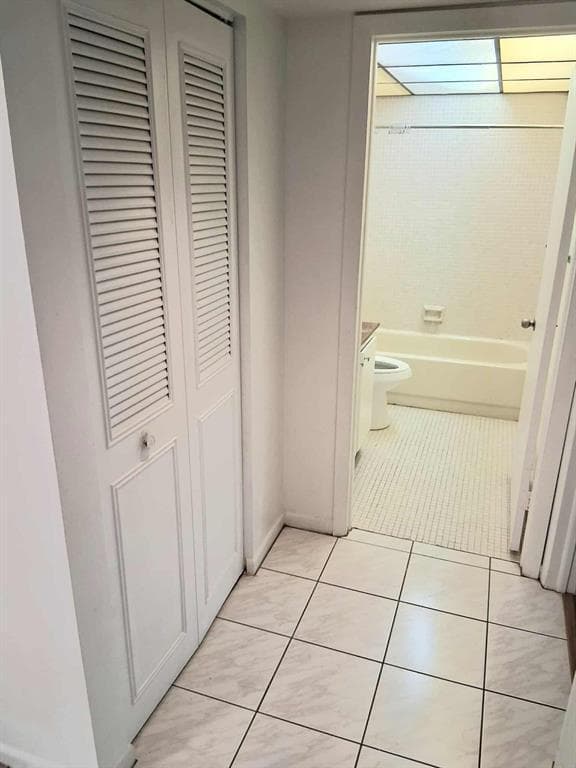 3301 NW 47th Terrace Unit 403, Lauderdale Lakes, FL 33319 — photo 17 of 39