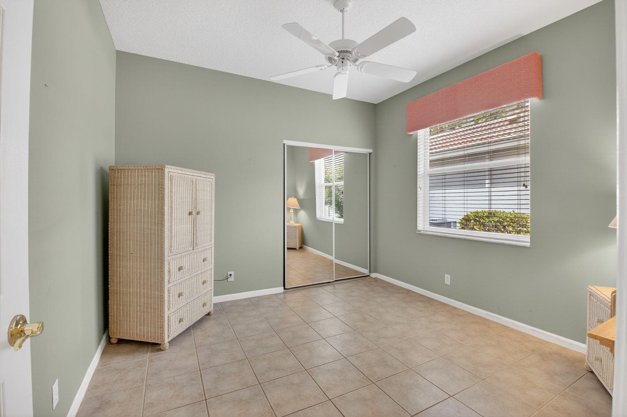 10585 Royal Caribbean Circle, Boynton Beach, FL 33437 — photo 25 of 61