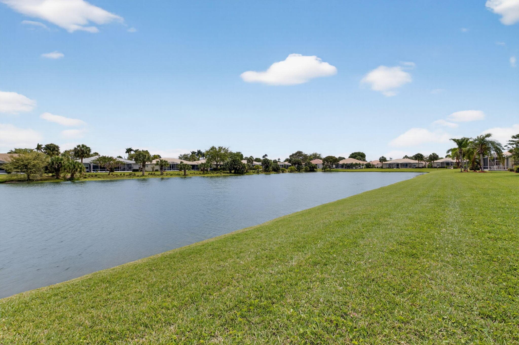 10585 Royal Caribbean Circle, Boynton Beach, FL 33437 — photo 34 of 61