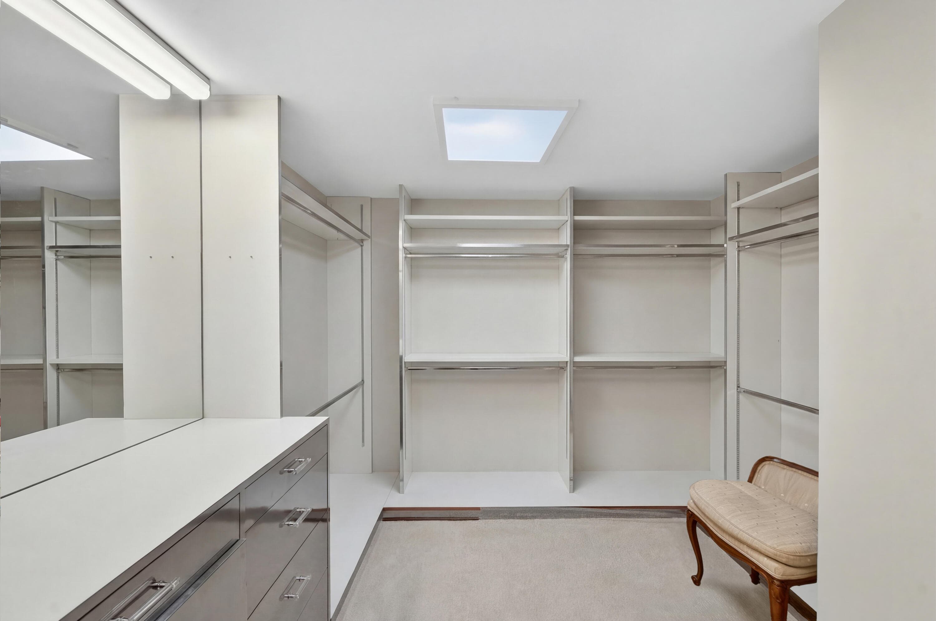 5500 Collins Avenue 302, Miami Beach, FL 33140 — photo 30 of 43