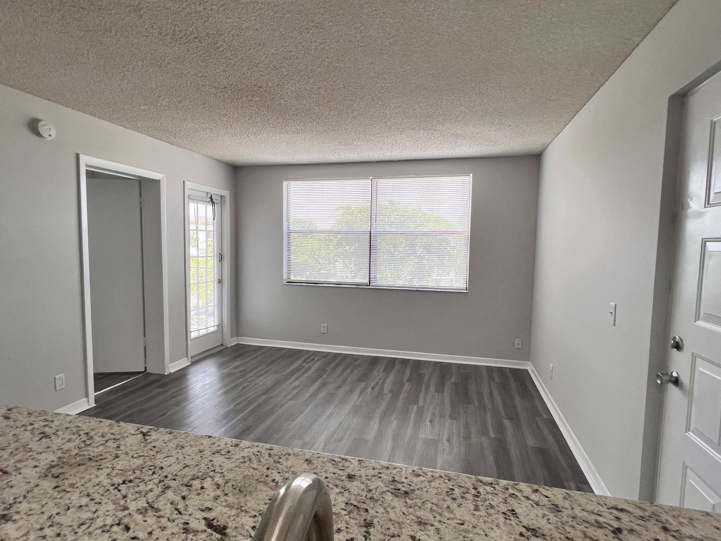 718 Executive Center Drive 31, West Palm Beach, FL 33401 — photo 7 of 26