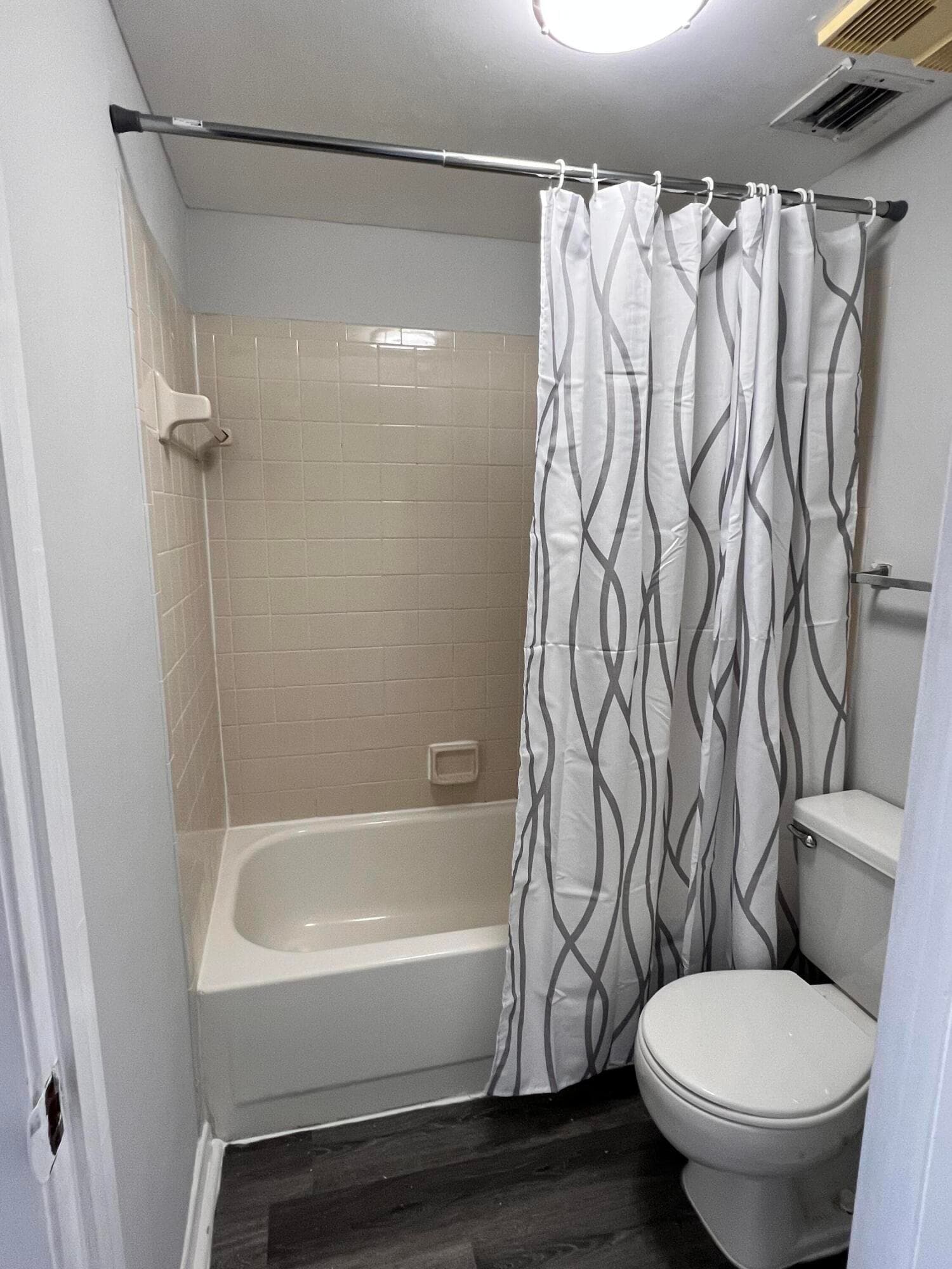 718 Executive Center Drive 31, West Palm Beach, FL 33401 — photo 11 of 26