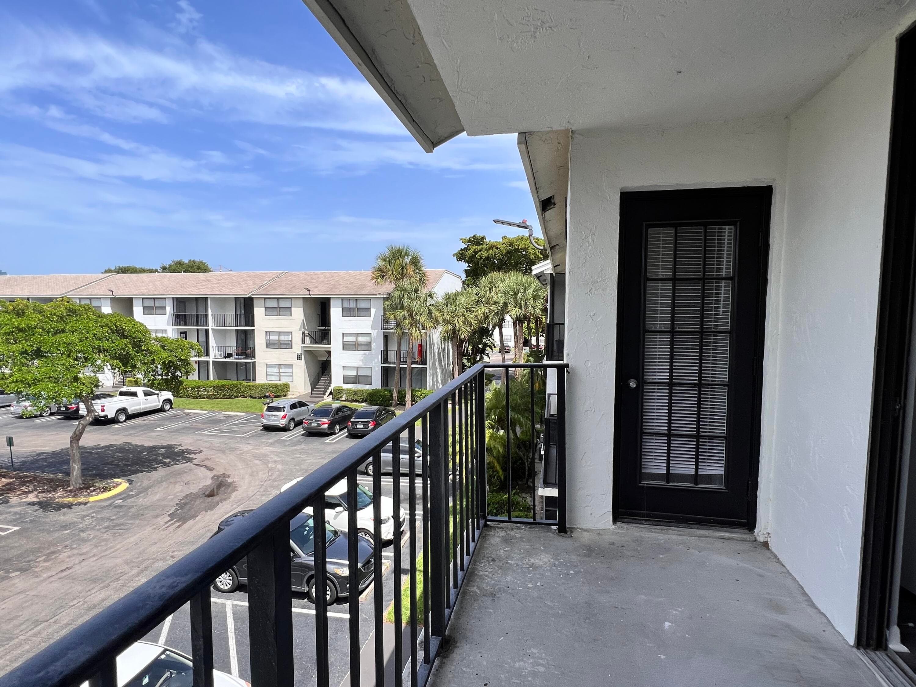 718 Executive Center Drive 31, West Palm Beach, FL 33401 — photo 16 of 26