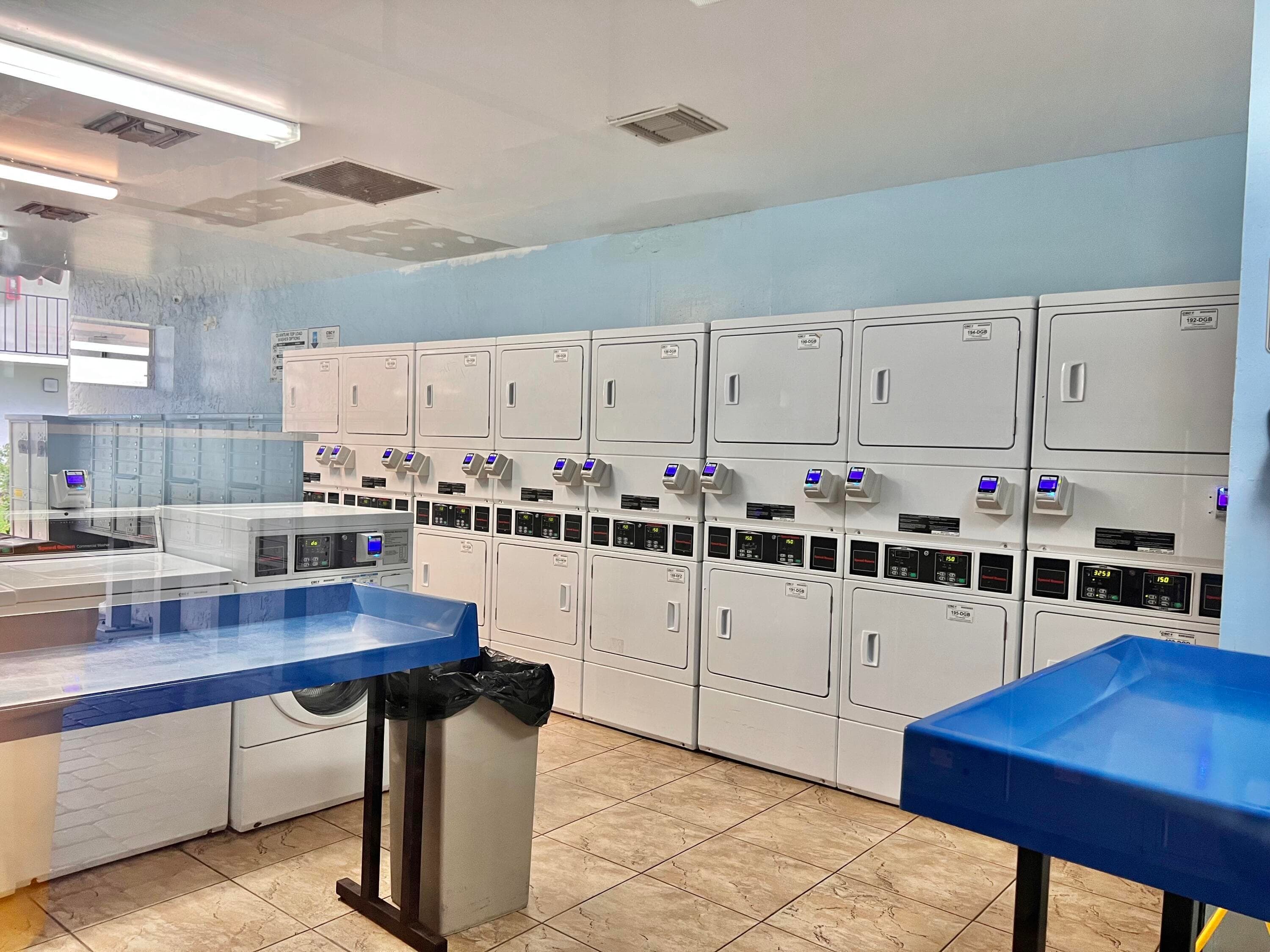 718 Executive Center Drive 31, West Palm Beach, FL 33401 — photo 19 of 26